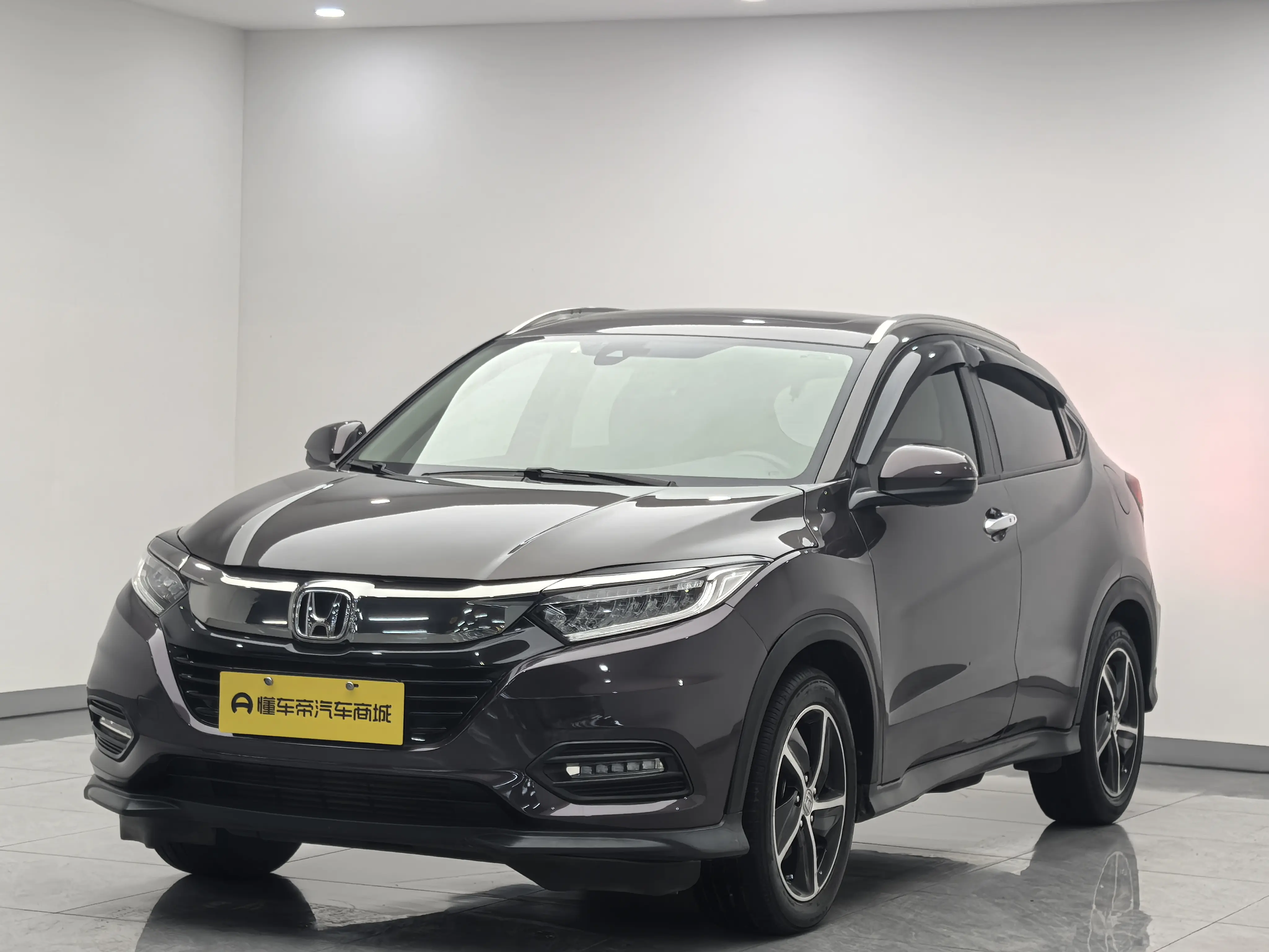 Honda Vezel (Binzhi)  из Китая