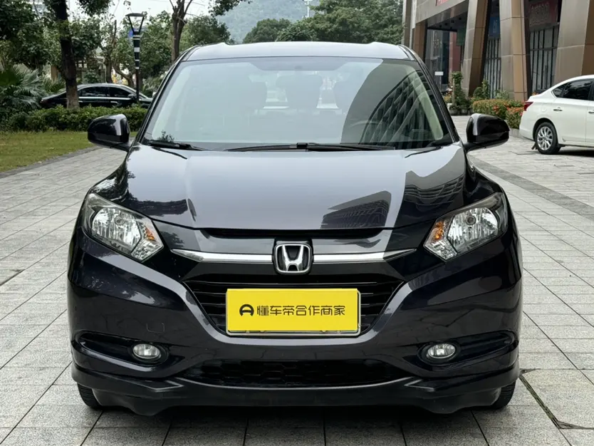 Honda Vezel (Binzhi)  из Китая