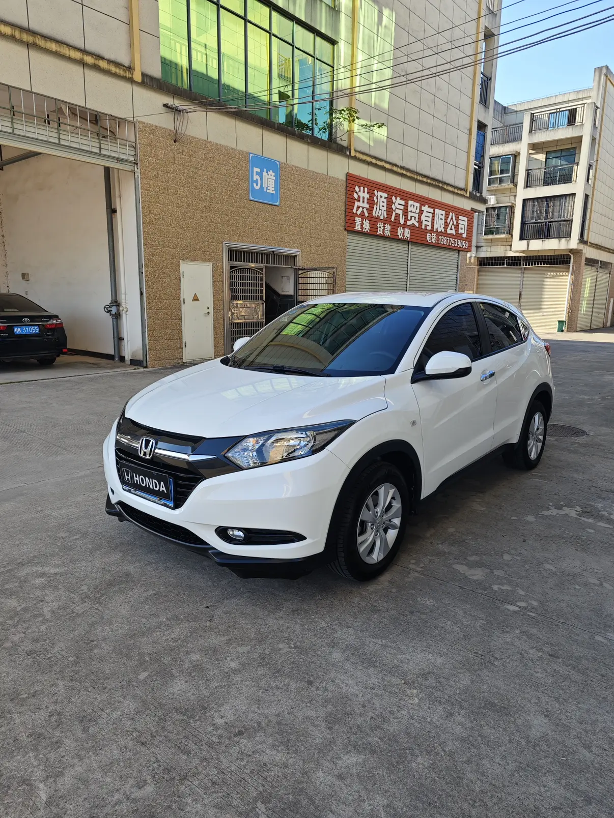Honda Vezel (Binzhi)  из Китая