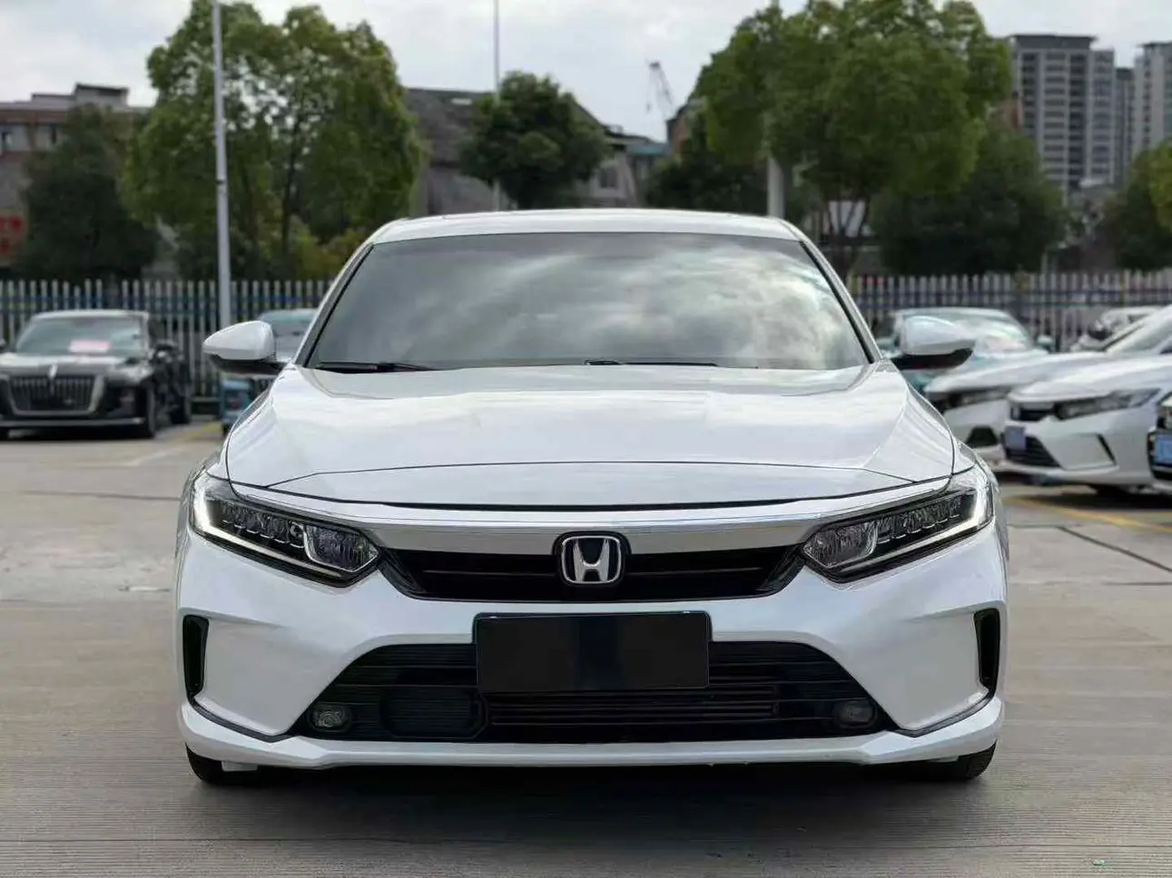 Honda Inspire (Yingshipai)  из Китая