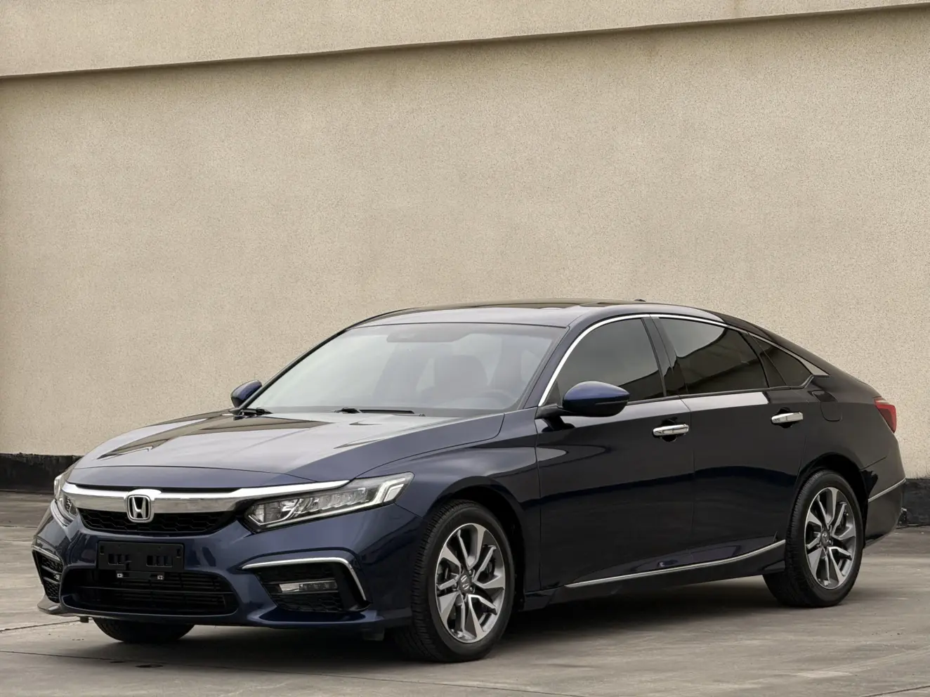 Honda Inspire (Yingshipai)  из Китая