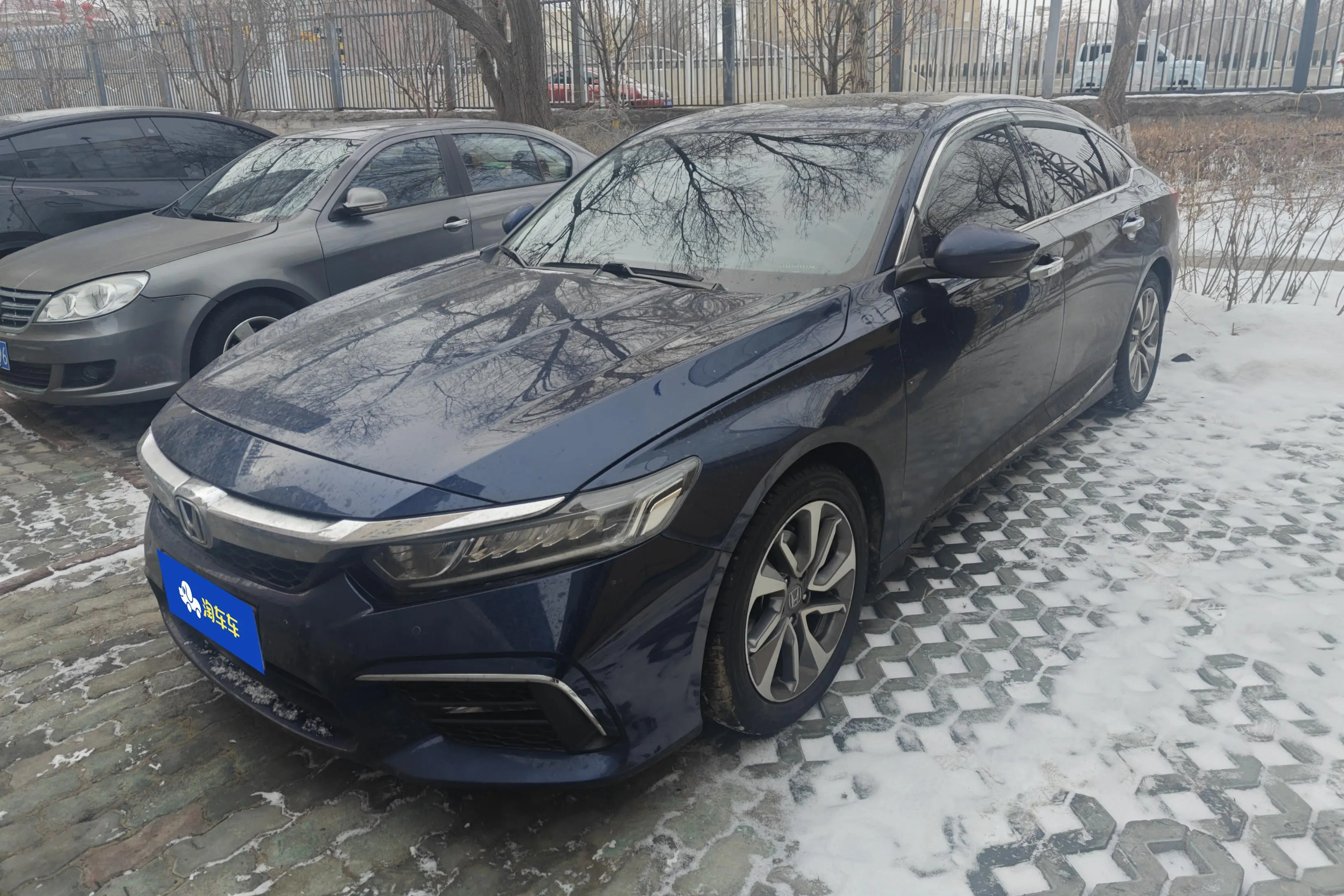 Honda Inspire (Yingshipai)  из Китая