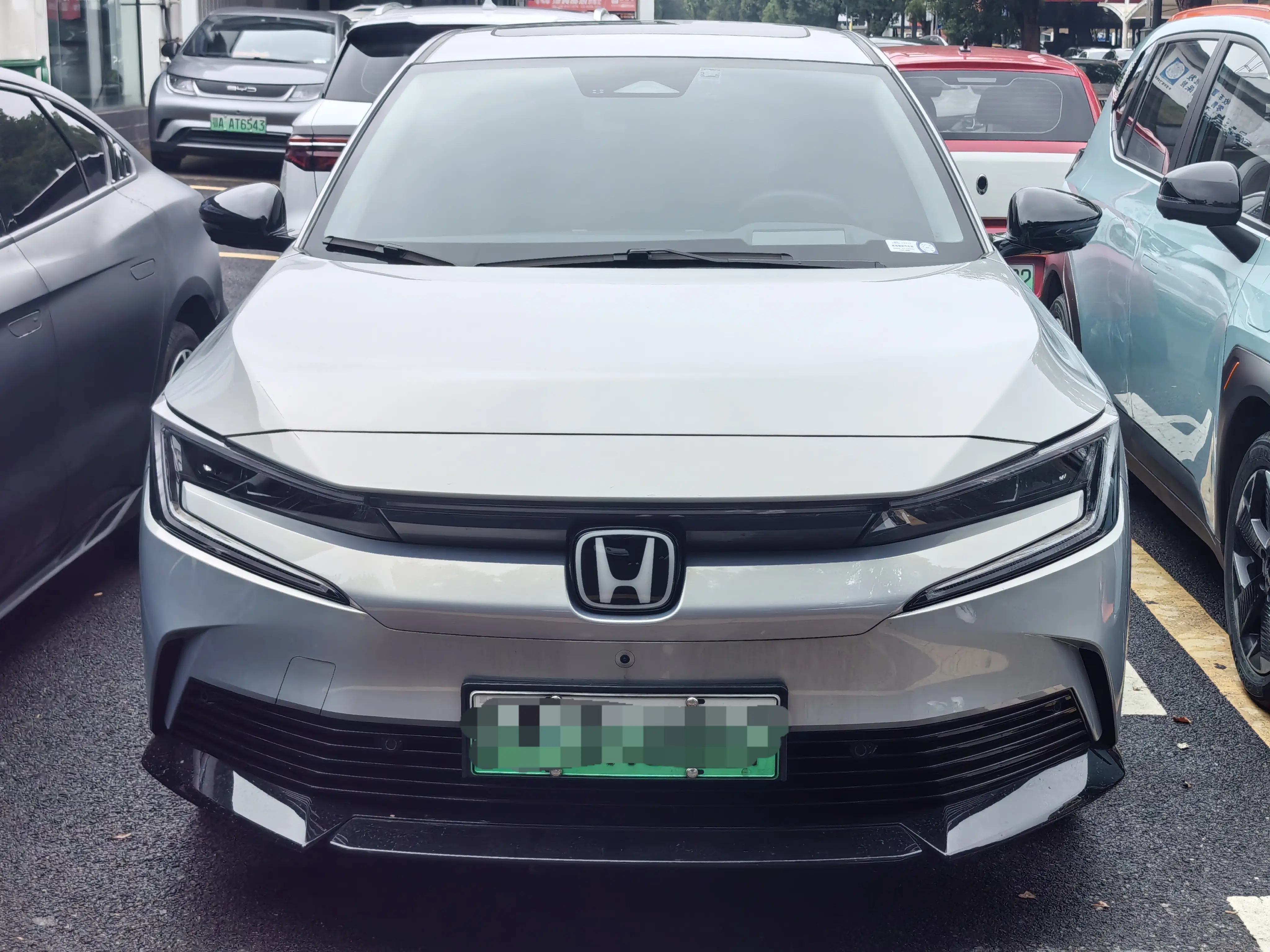 Honda E:NP2 Ji Pai 2  из Китая