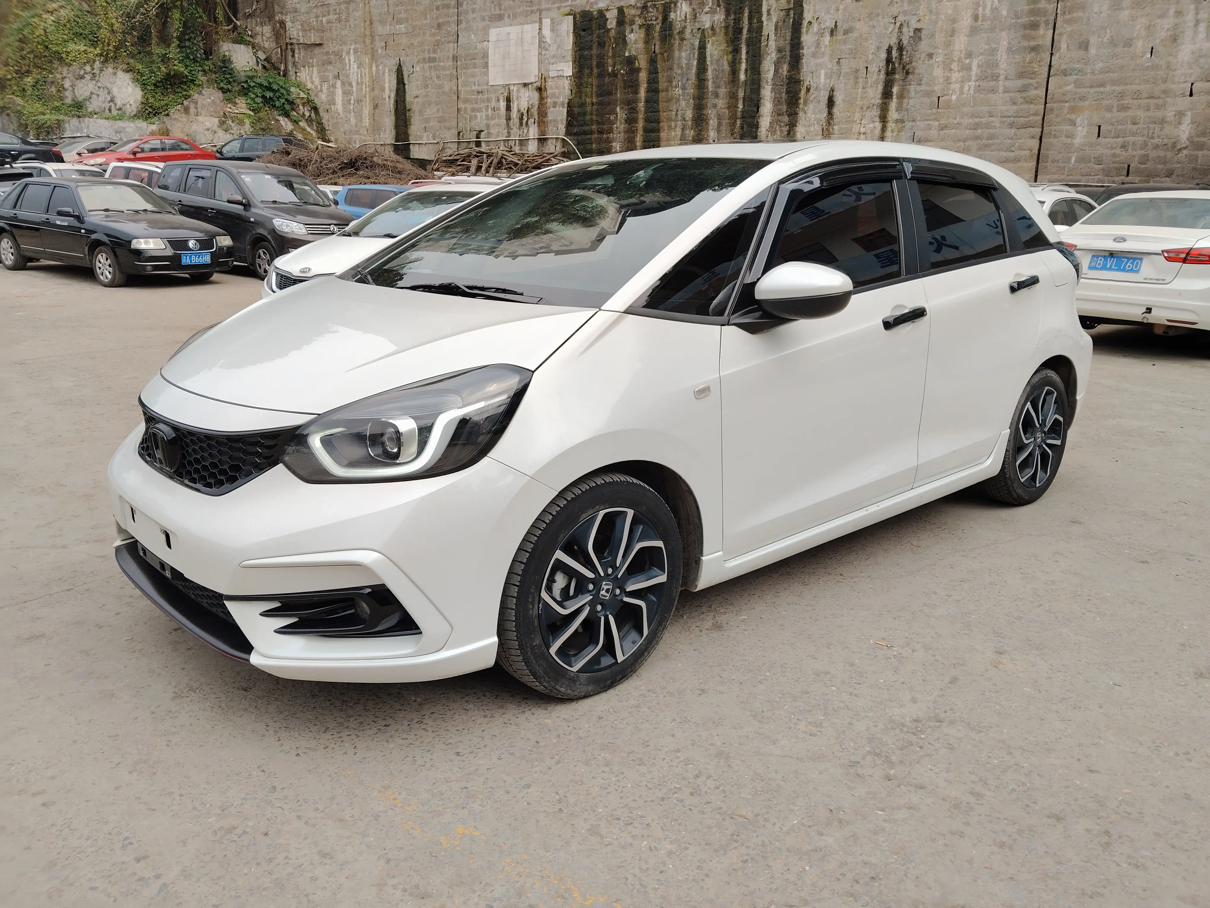 Honda HONDA LIFE  из Китая