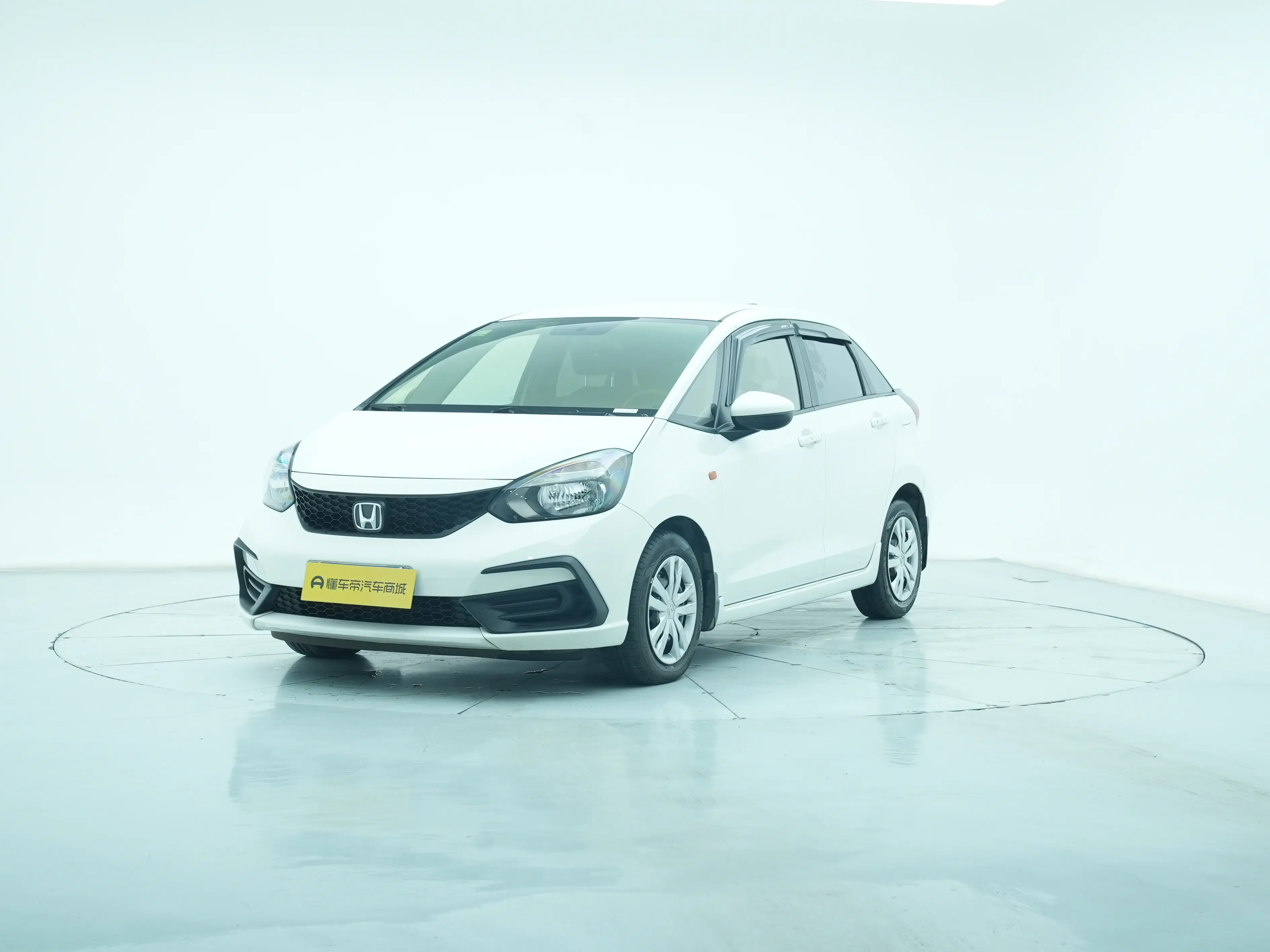 Honda Fit  из Китая