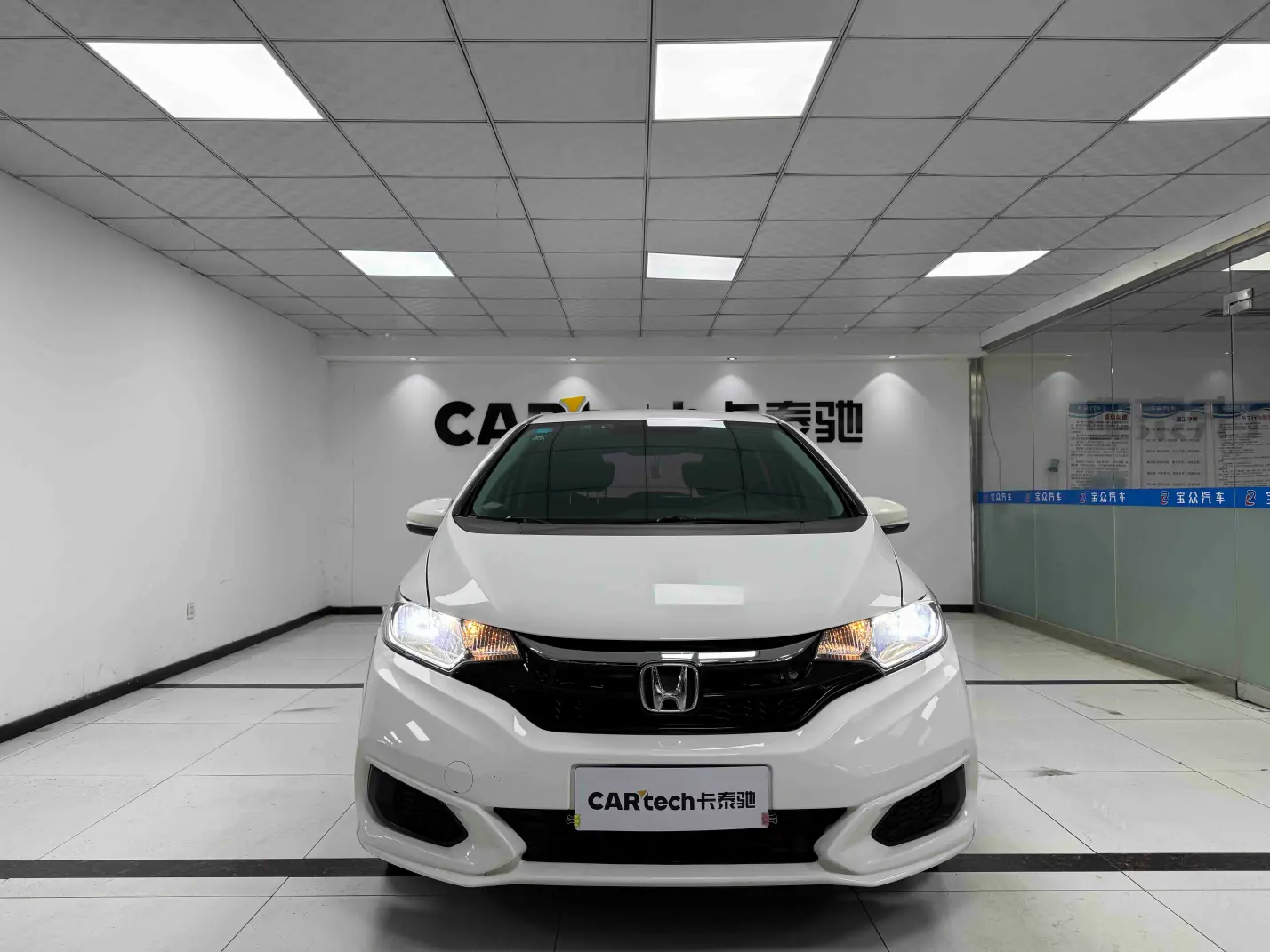 Honda Fit  из Китая