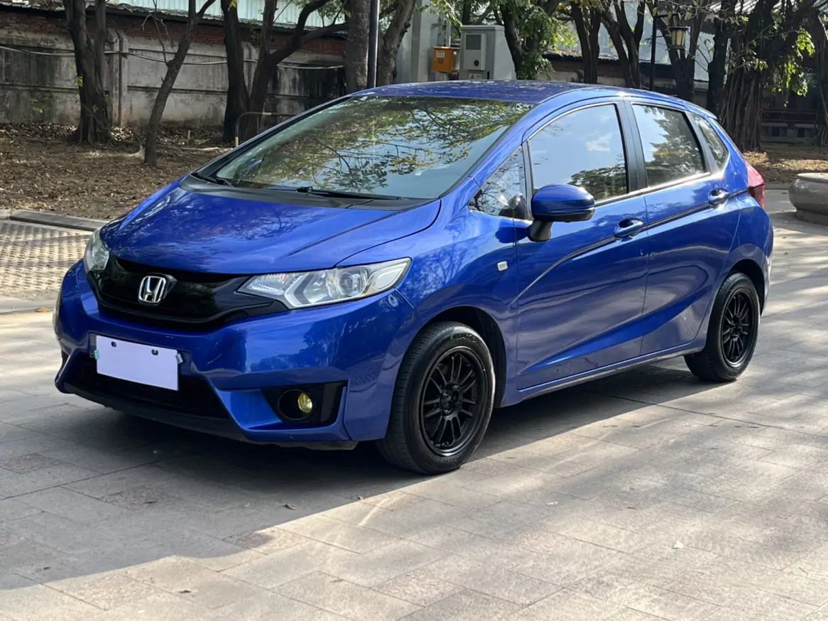 Honda Fit  из Китая