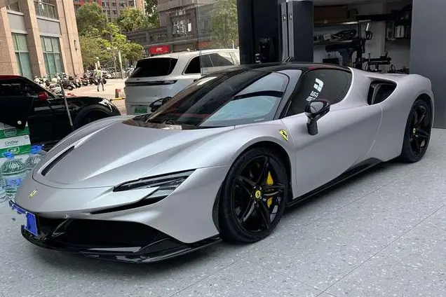 Ferrari SF90  из Китая