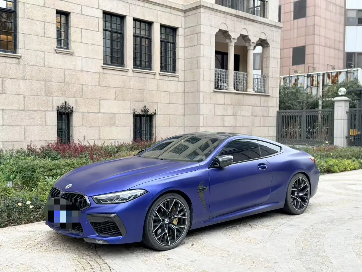 BMW M8  из Китая