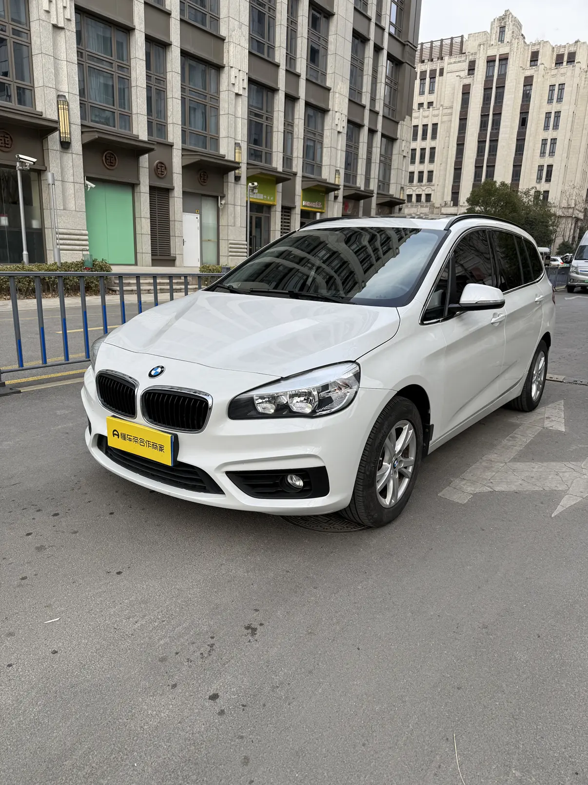 BMW 2 Series Active Tourer  из Китая