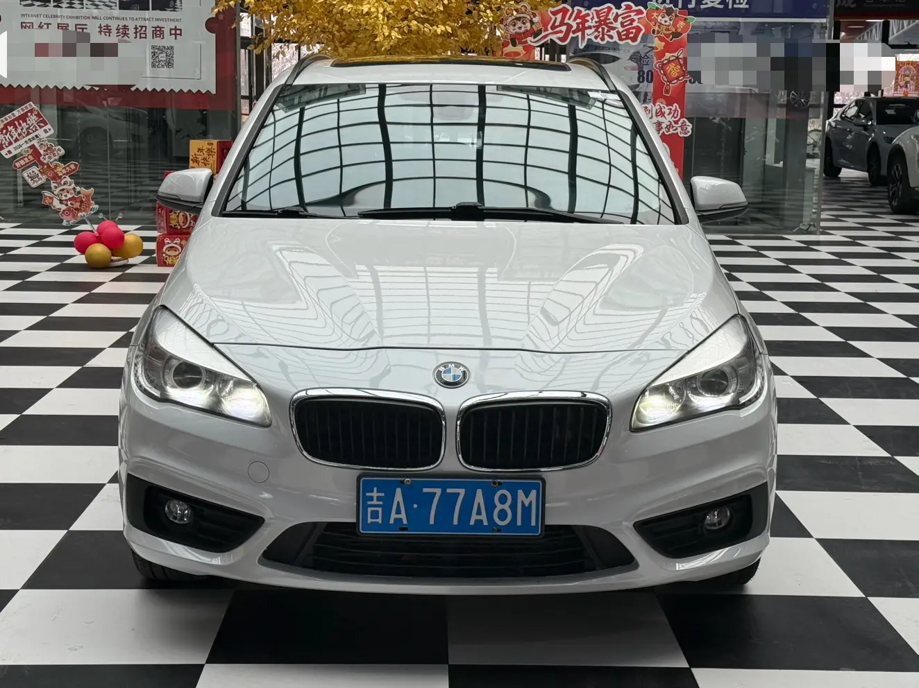 BMW 2 Series Active Tourer  из Китая