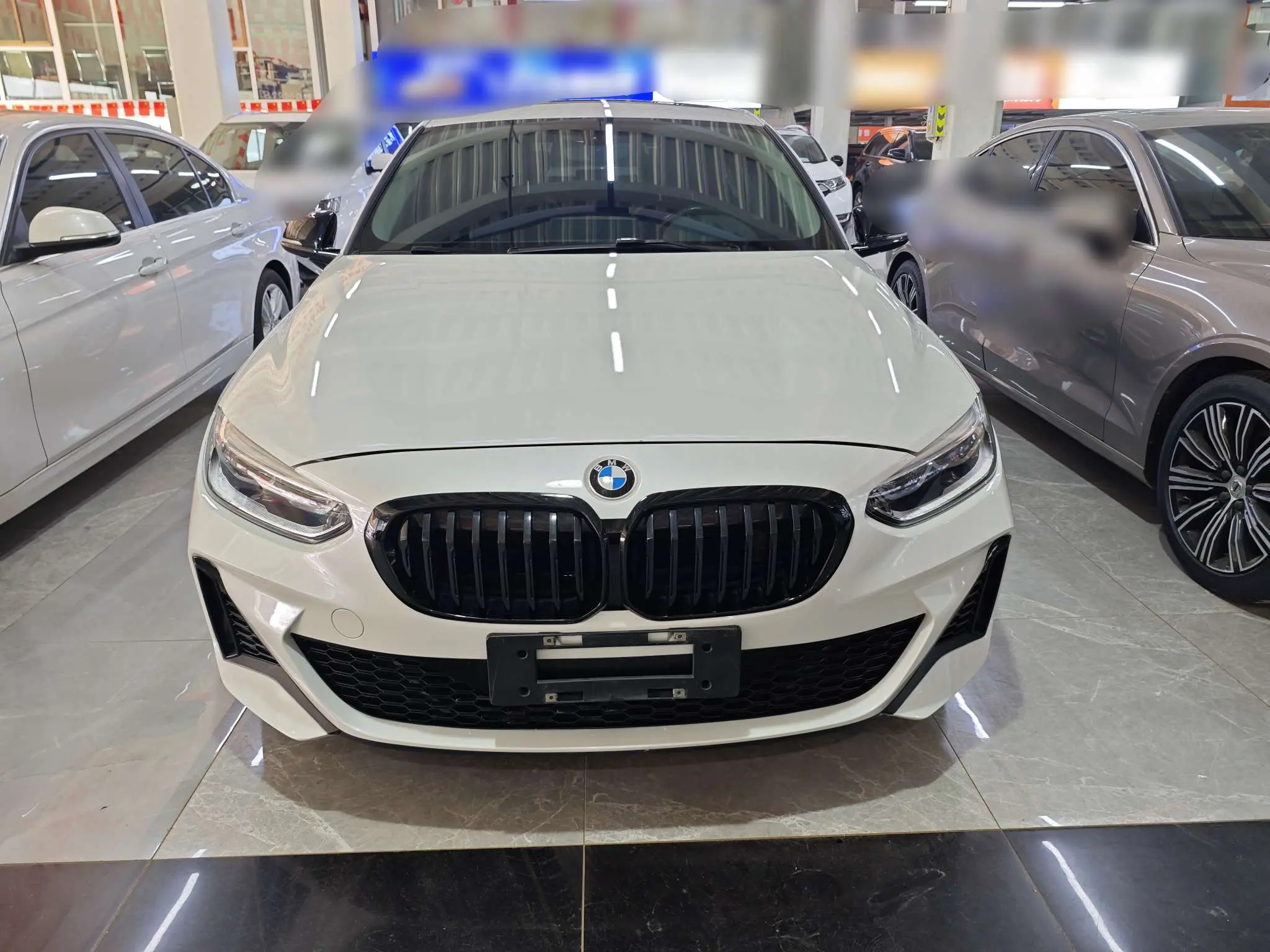 BMW 1 Series  из Китая