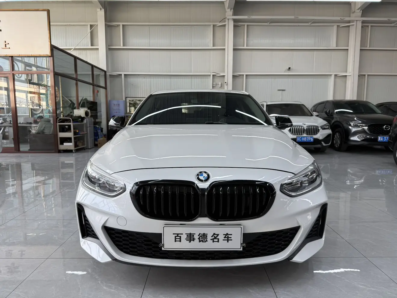 BMW 1 Series  из Китая