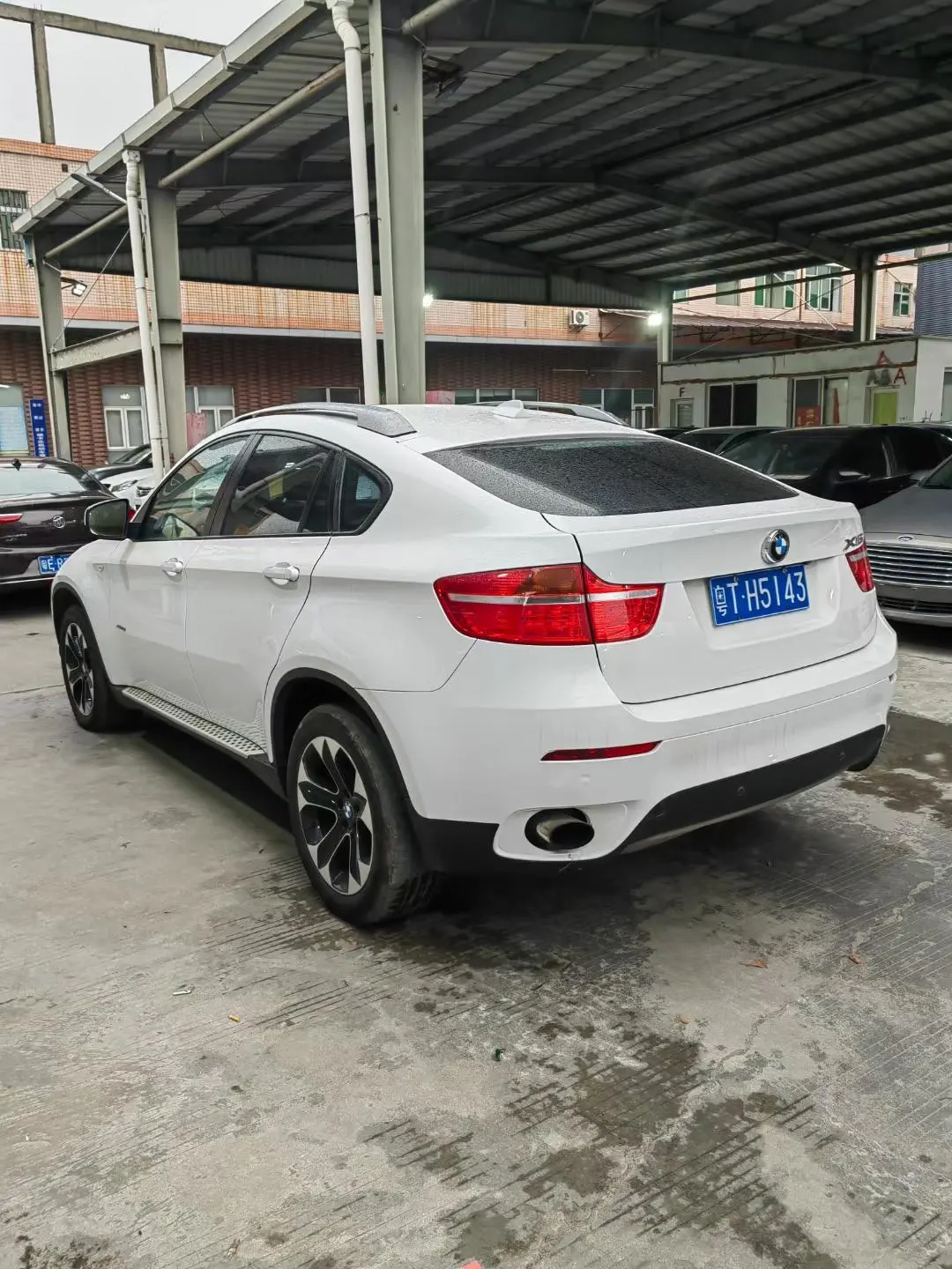 BMW X6