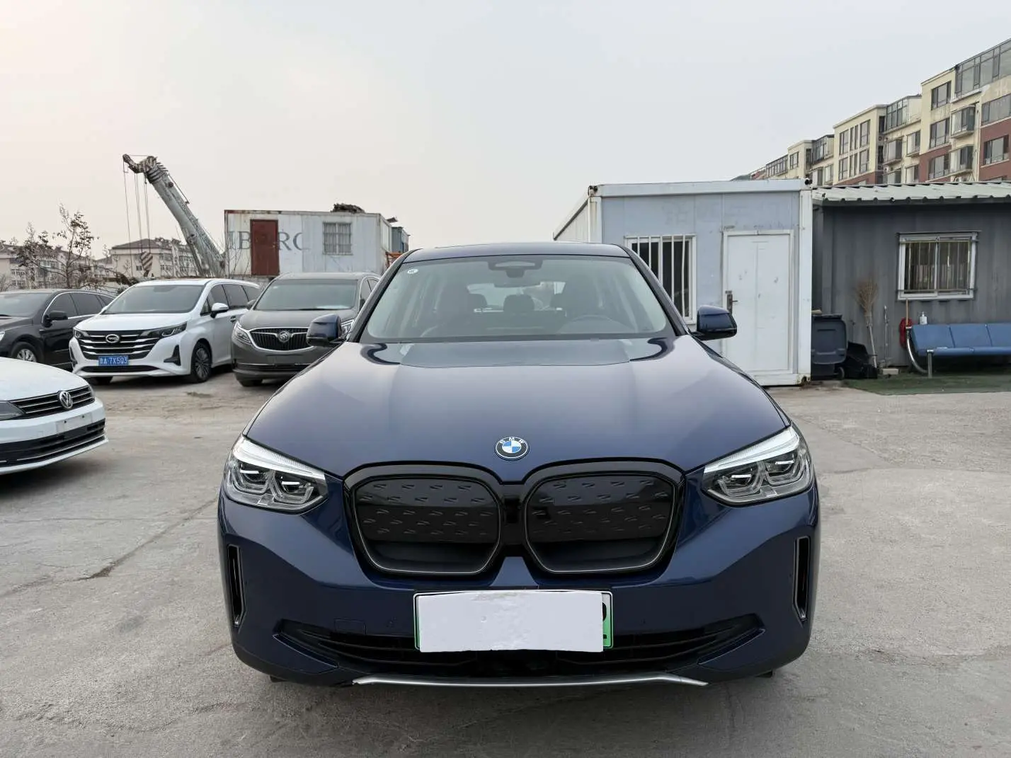 BMW iX3  из Китая