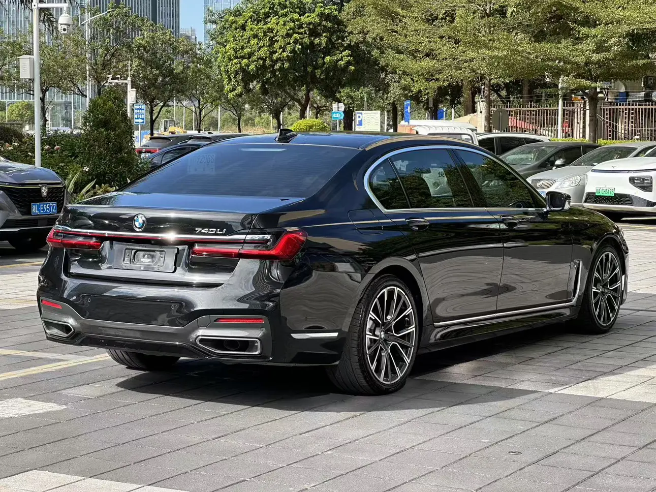 BMW 7 Series