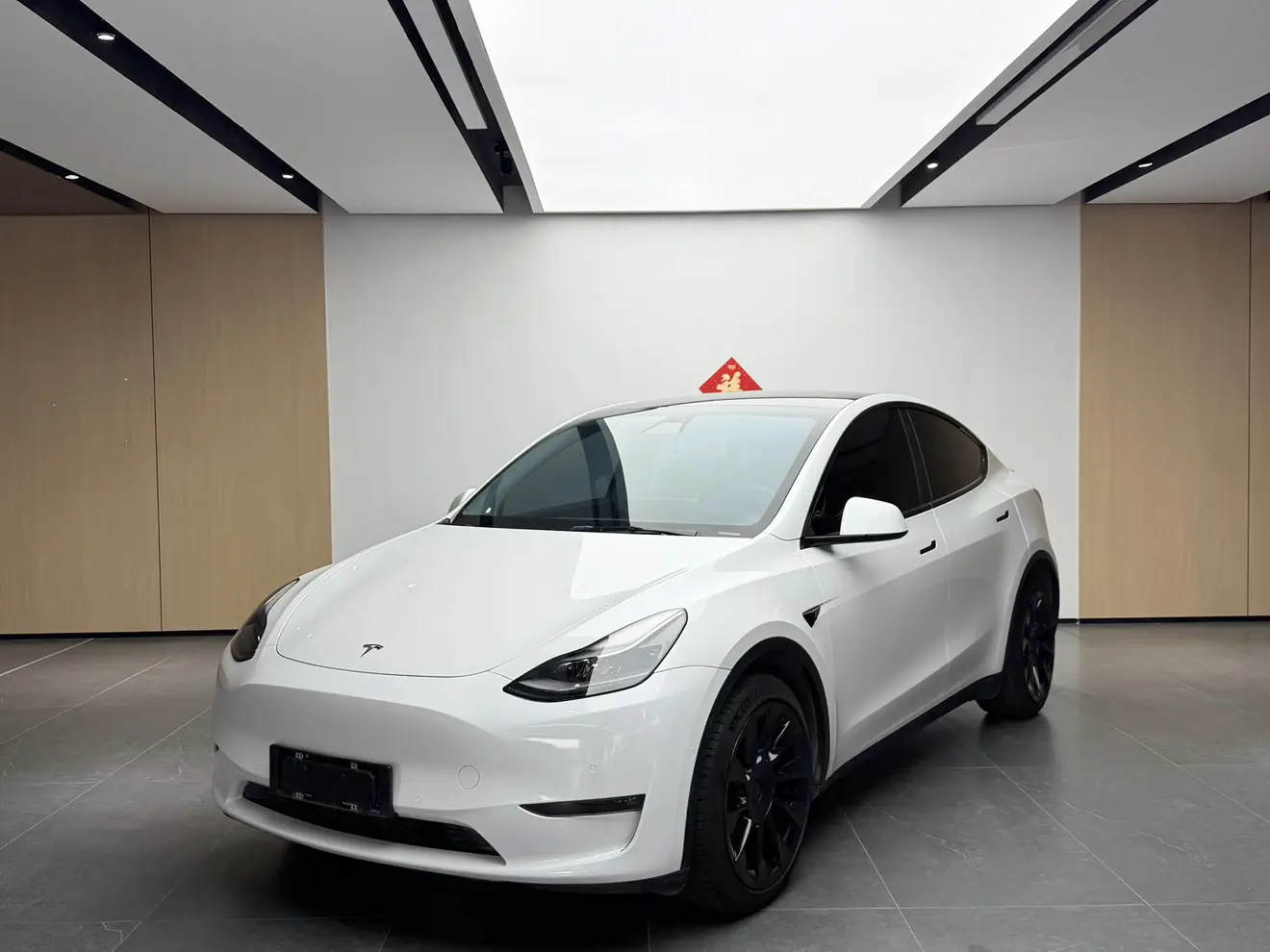 Tesla Model Y  из Китая