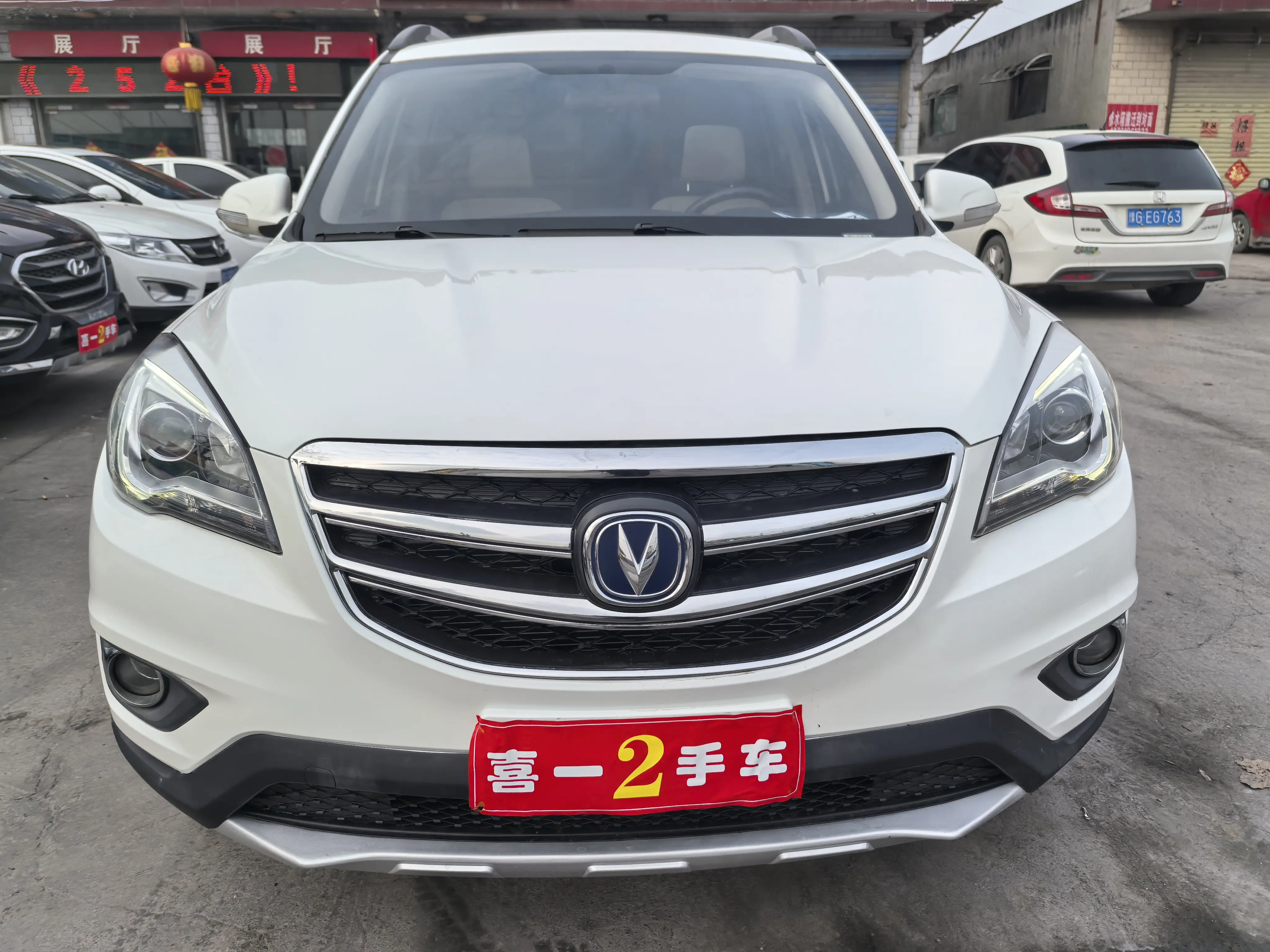 Changan CS35  из Китая