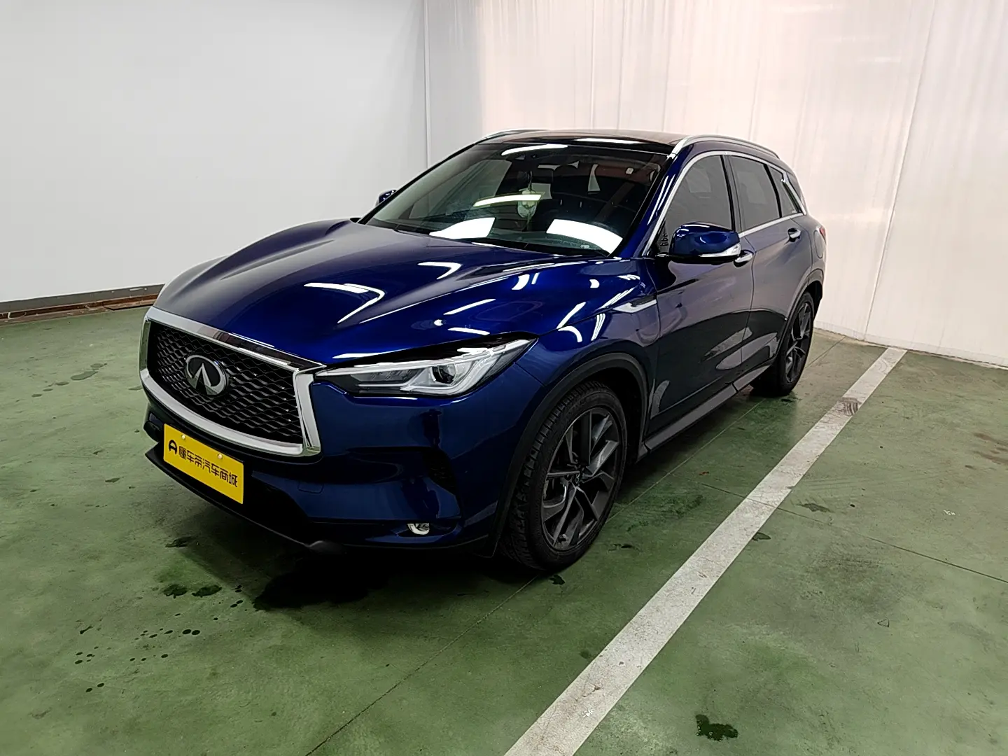 Infiniti QX50  из Китая