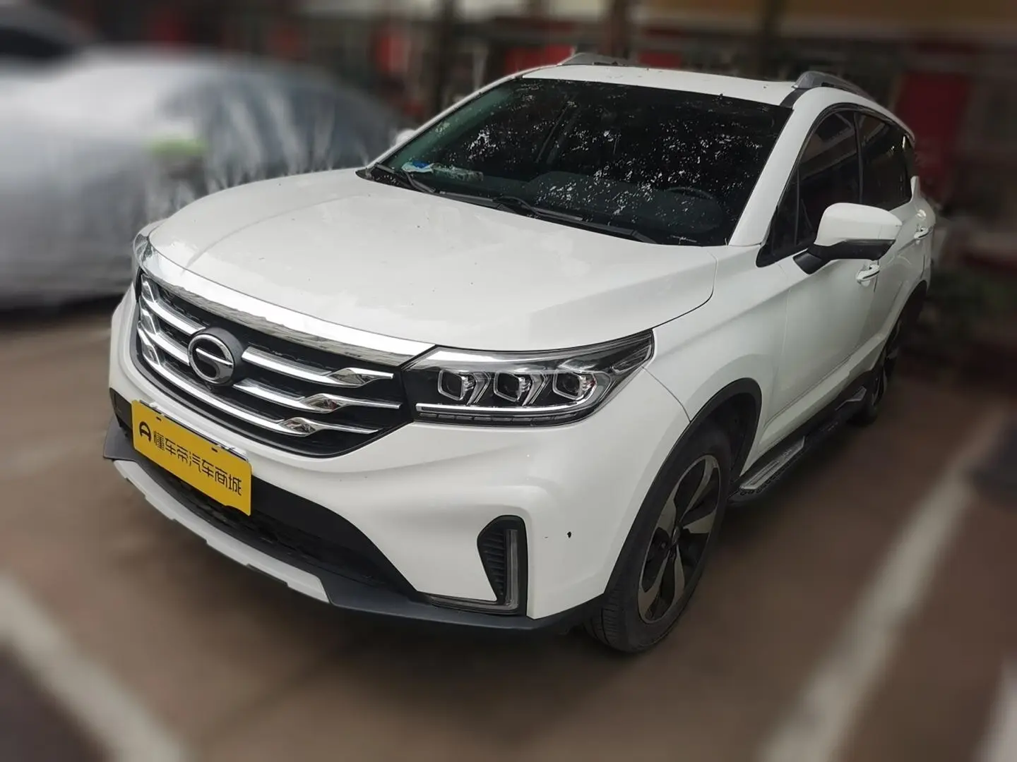 GAC Trumpchi GS4  из Китая