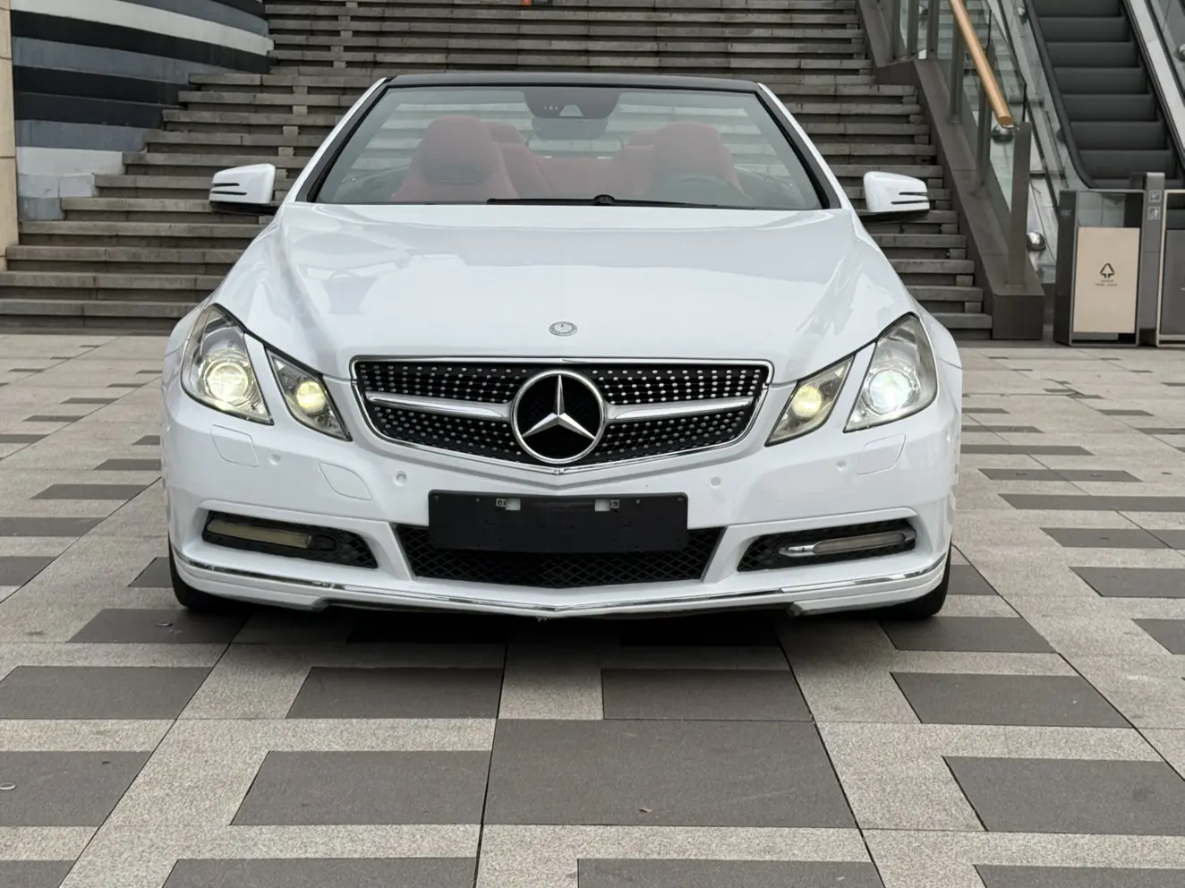 Mercedes-Benz E-Class  из Китая