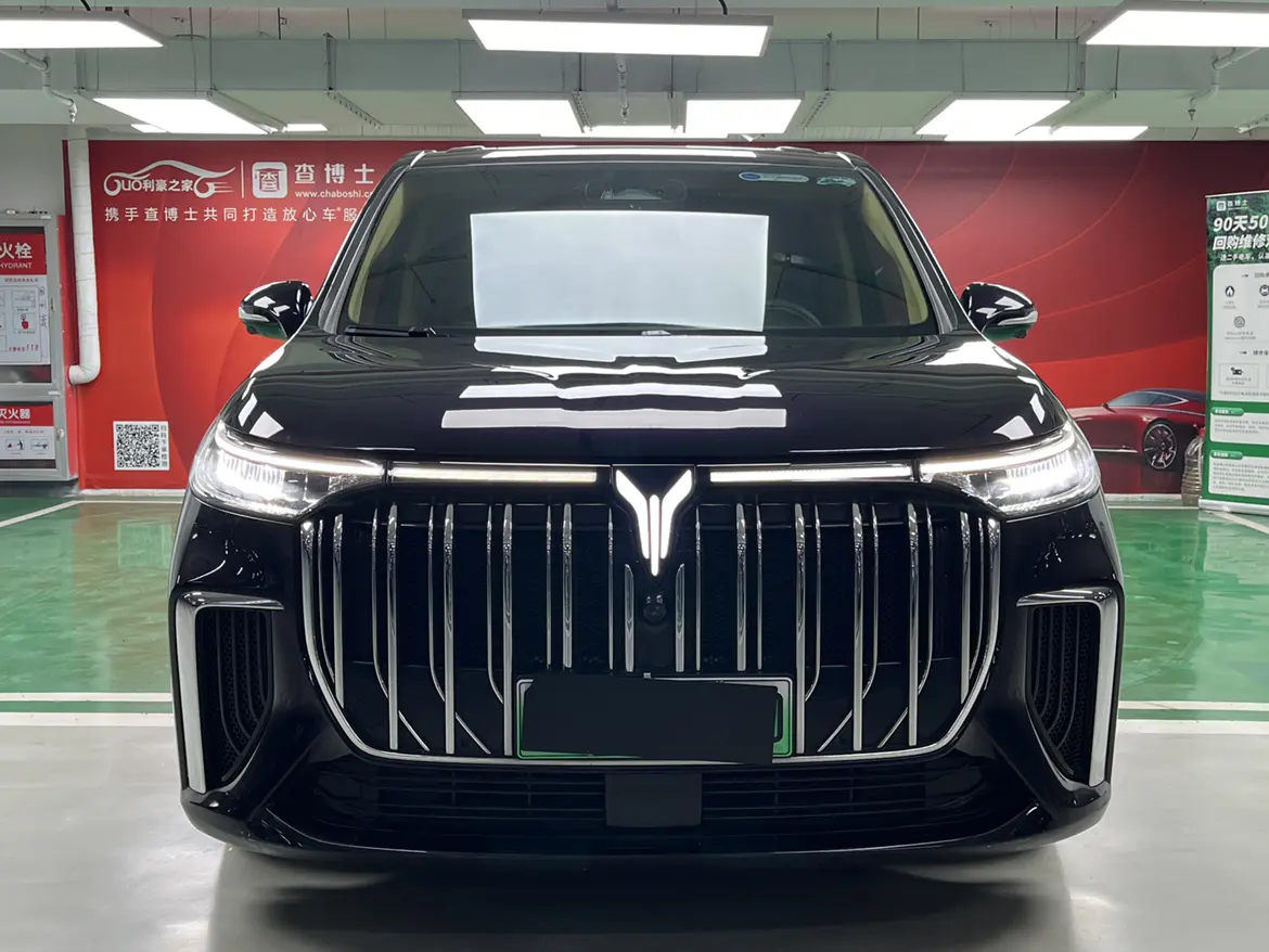 Voyah Lantu Dreamer PHEV  из Китая