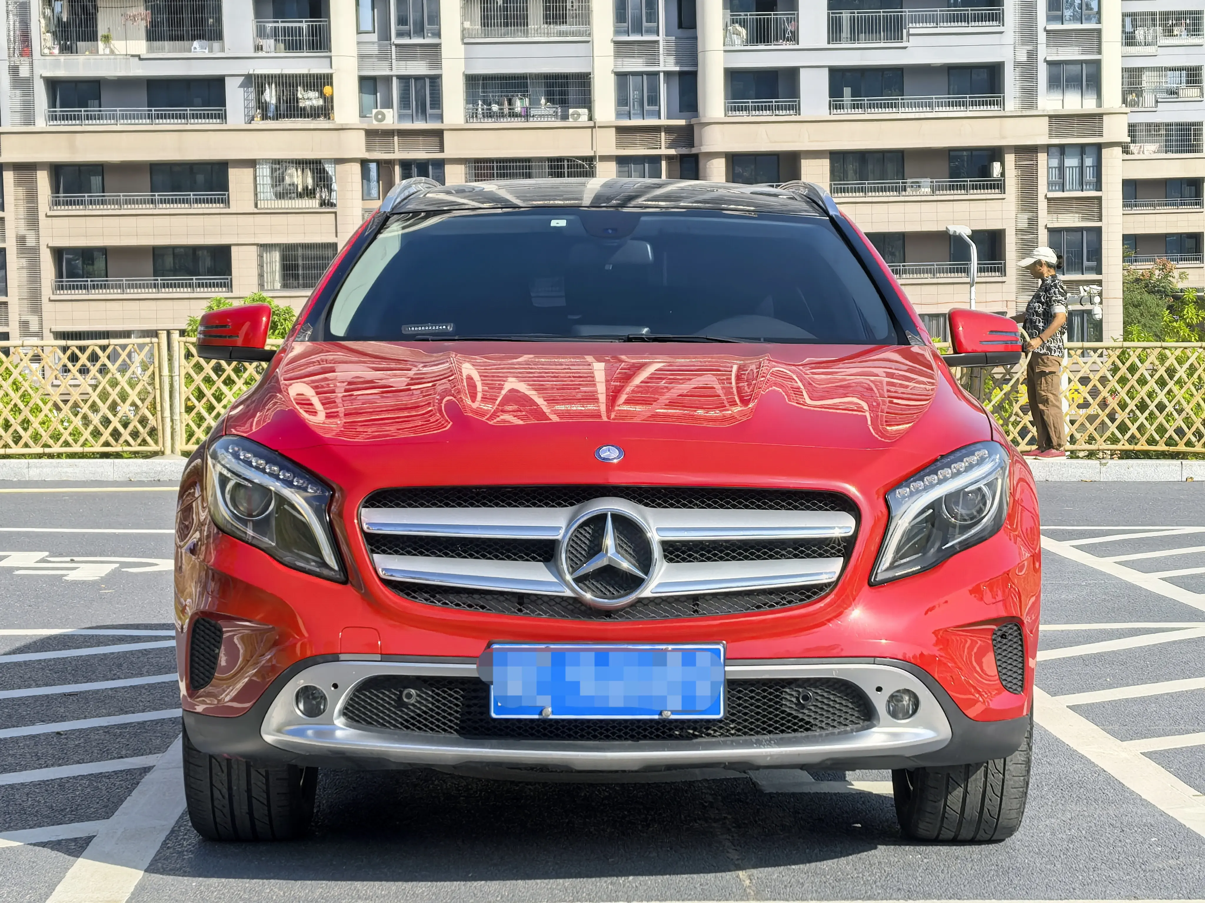 Mercedes-Benz GLA  из Китая