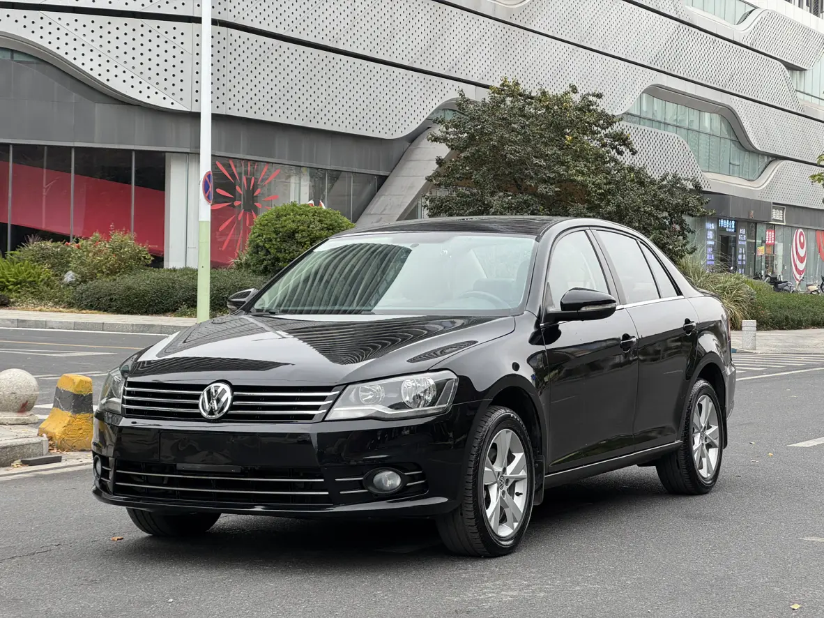 Volkswagen Bora  из Китая