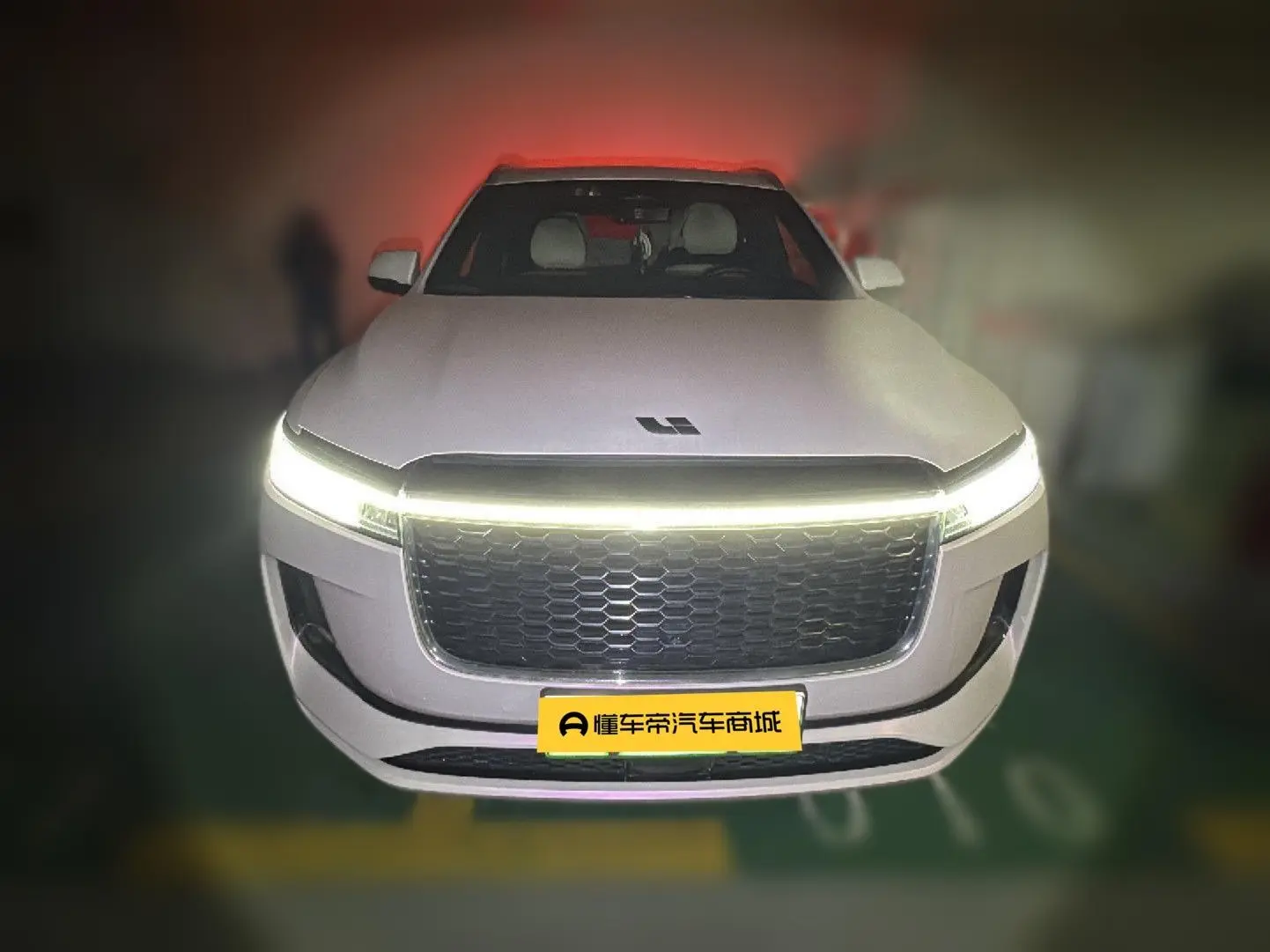 Li ONE (Ideal ONE)  из Китая