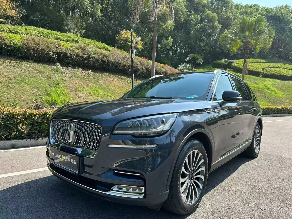 Lincoln Aviator