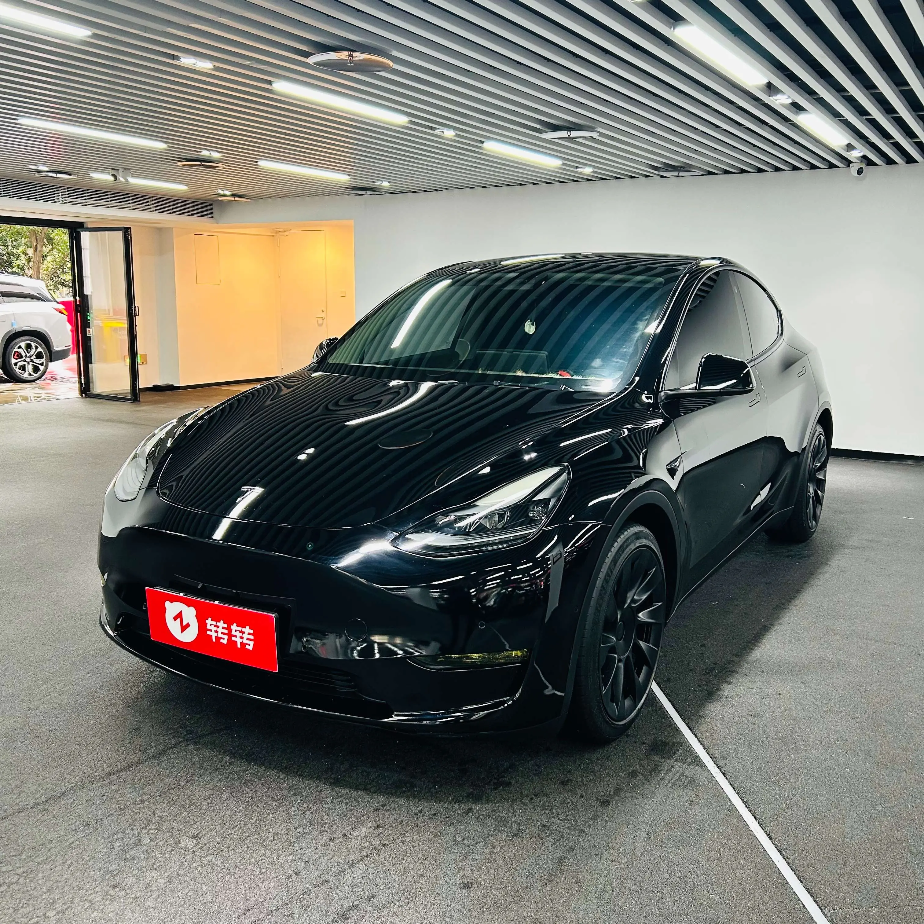 Tesla Model Y  из Китая