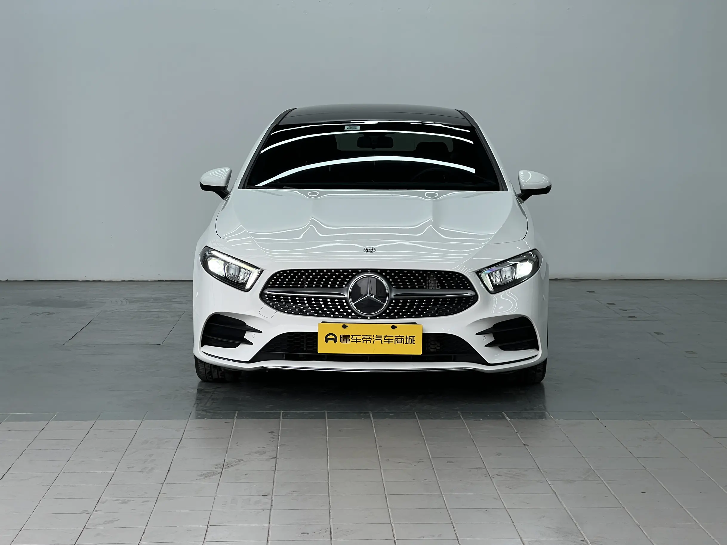 Mercedes-Benz Mercedes Benz A Class  из Китая