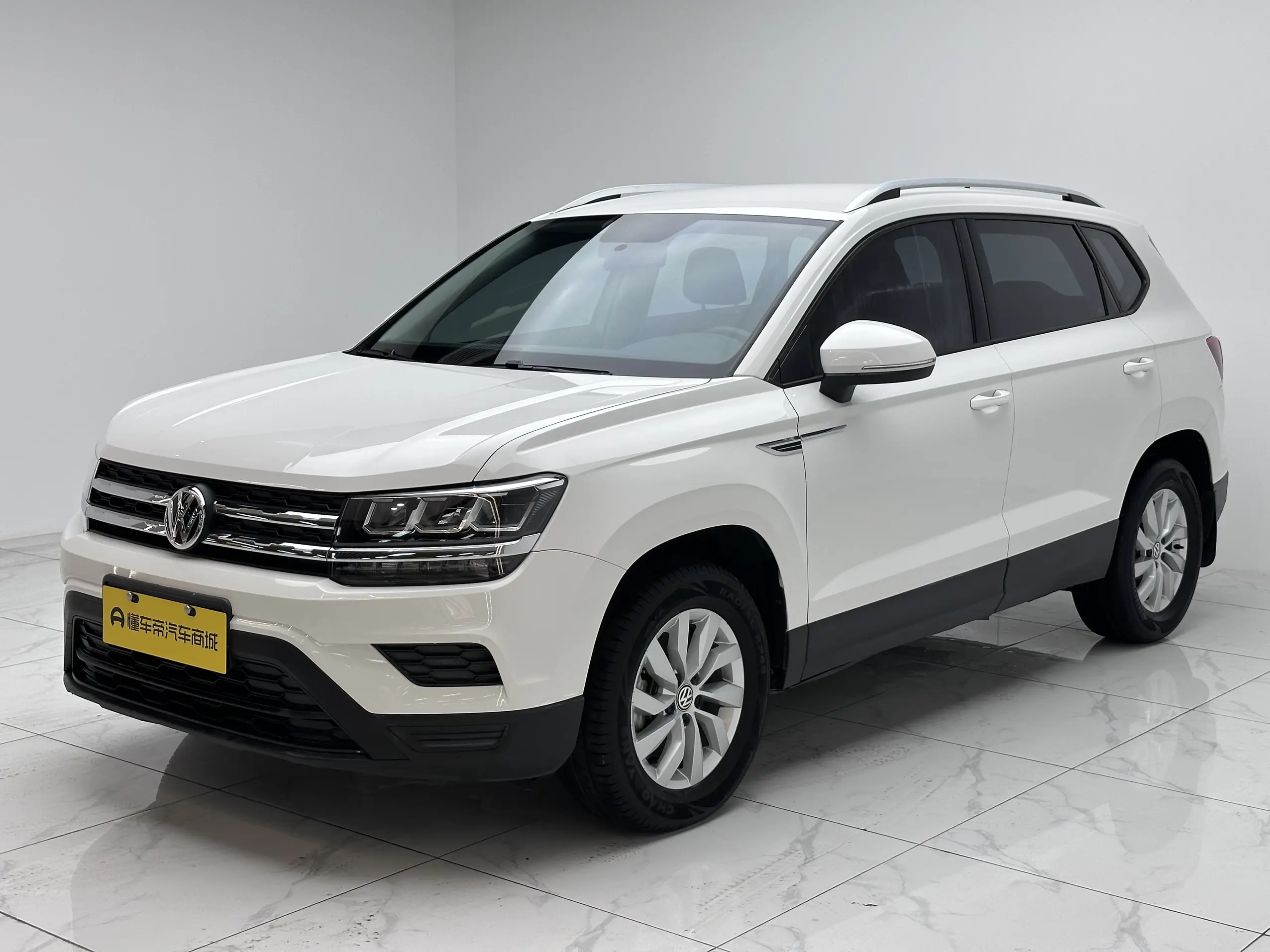 Volkswagen Tharu  из Китая