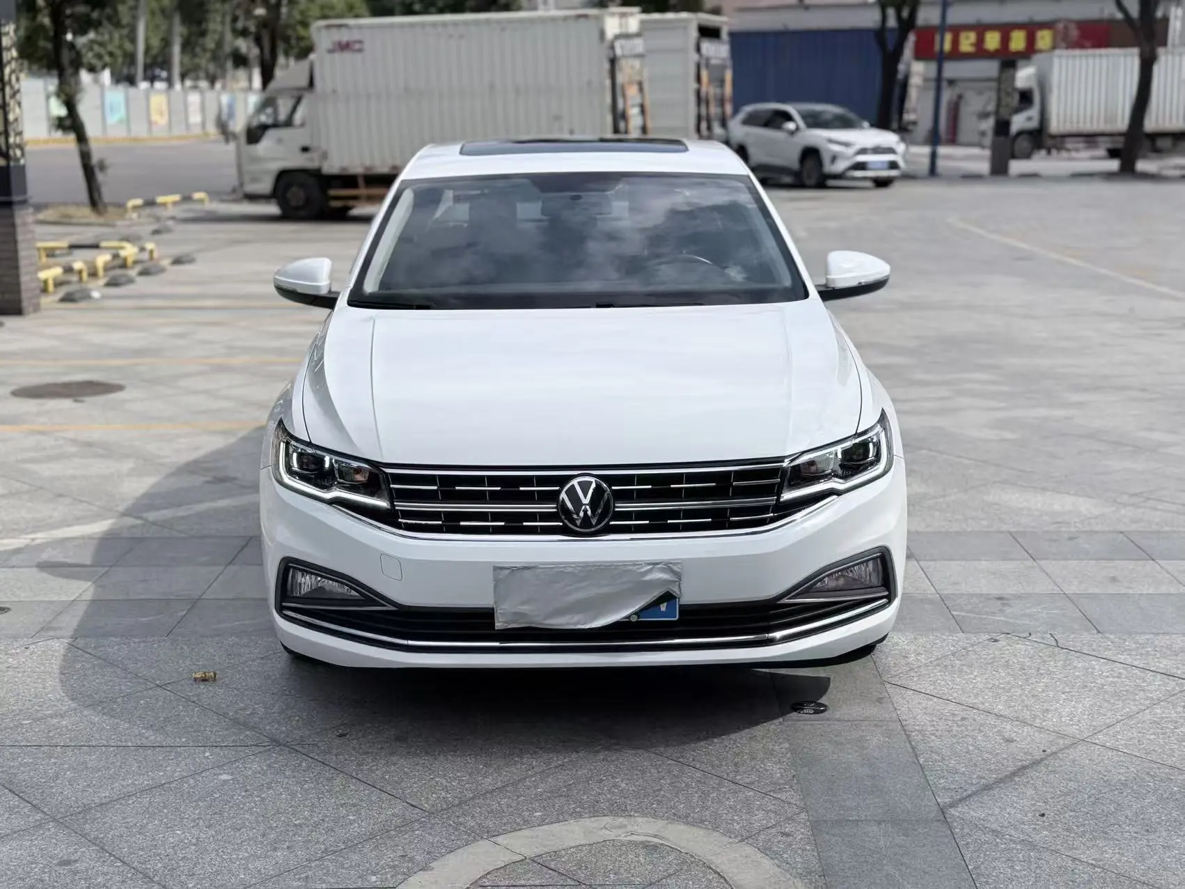 Volkswagen Bora  из Китая