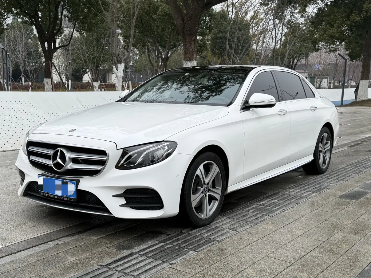 Mercedes-Benz E-Class  из Китая