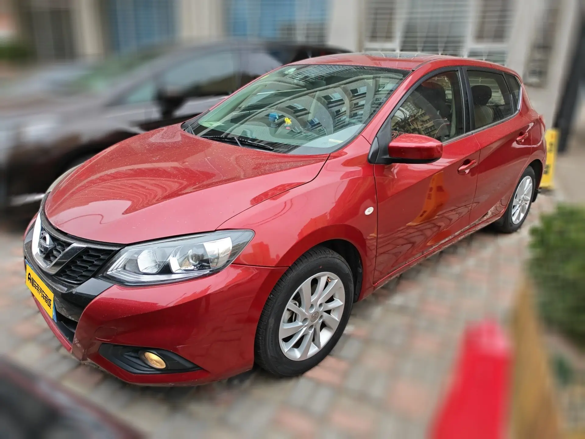 Nissan Tiida  из Китая