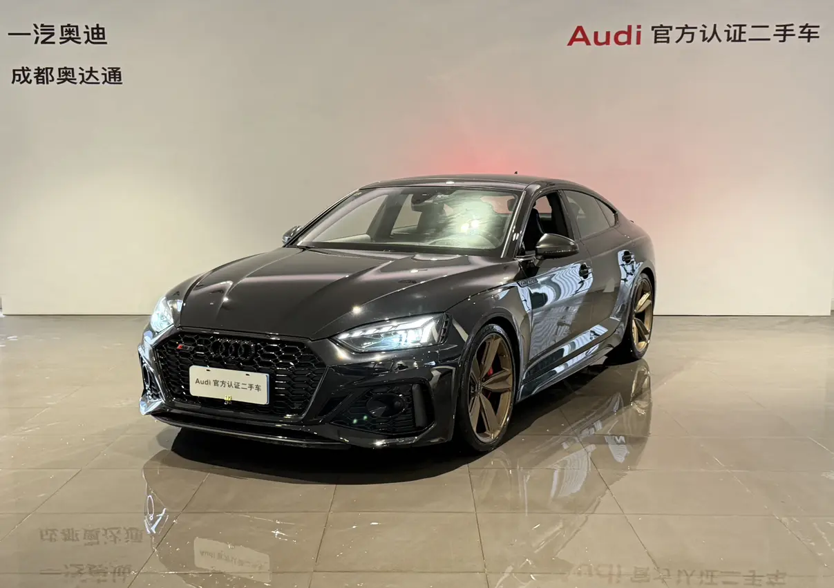 Audi RS 5  из Китая