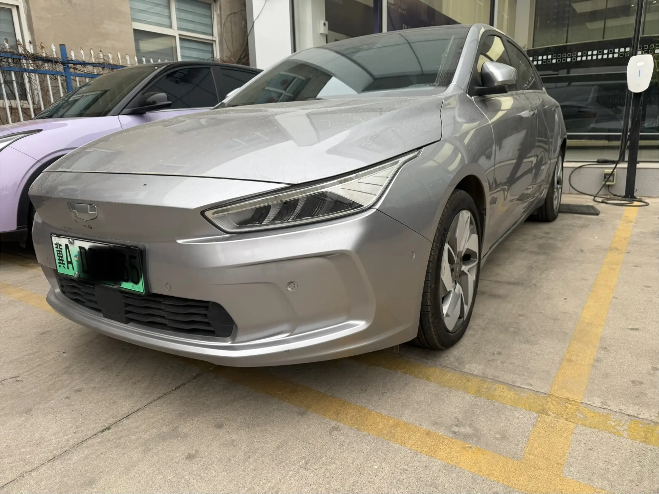 Geely Geometry A  из Китая