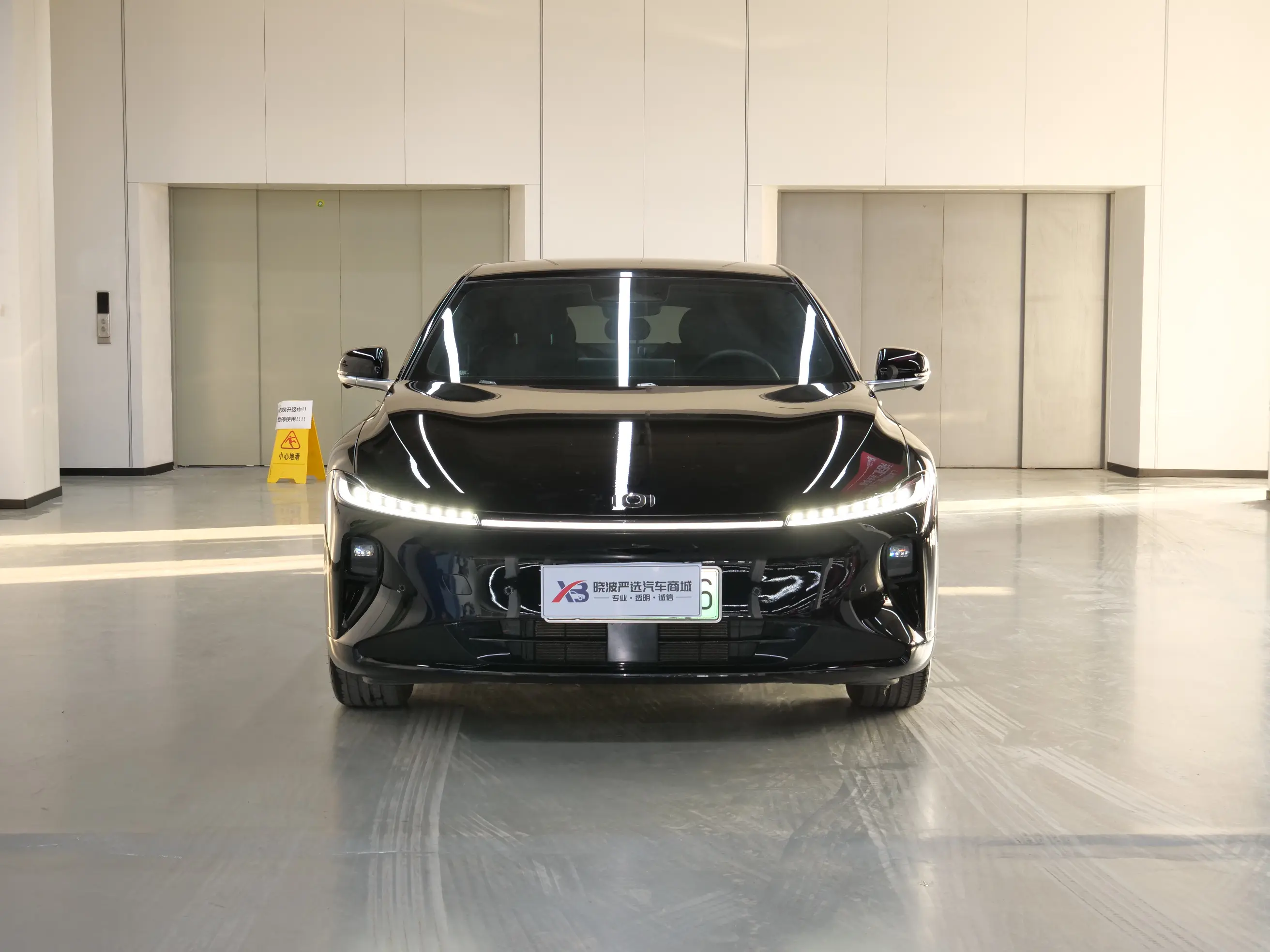 Changan Qiyuan A07  из Китая