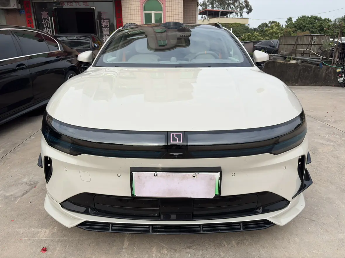 ZEEKR 7X  из Китая