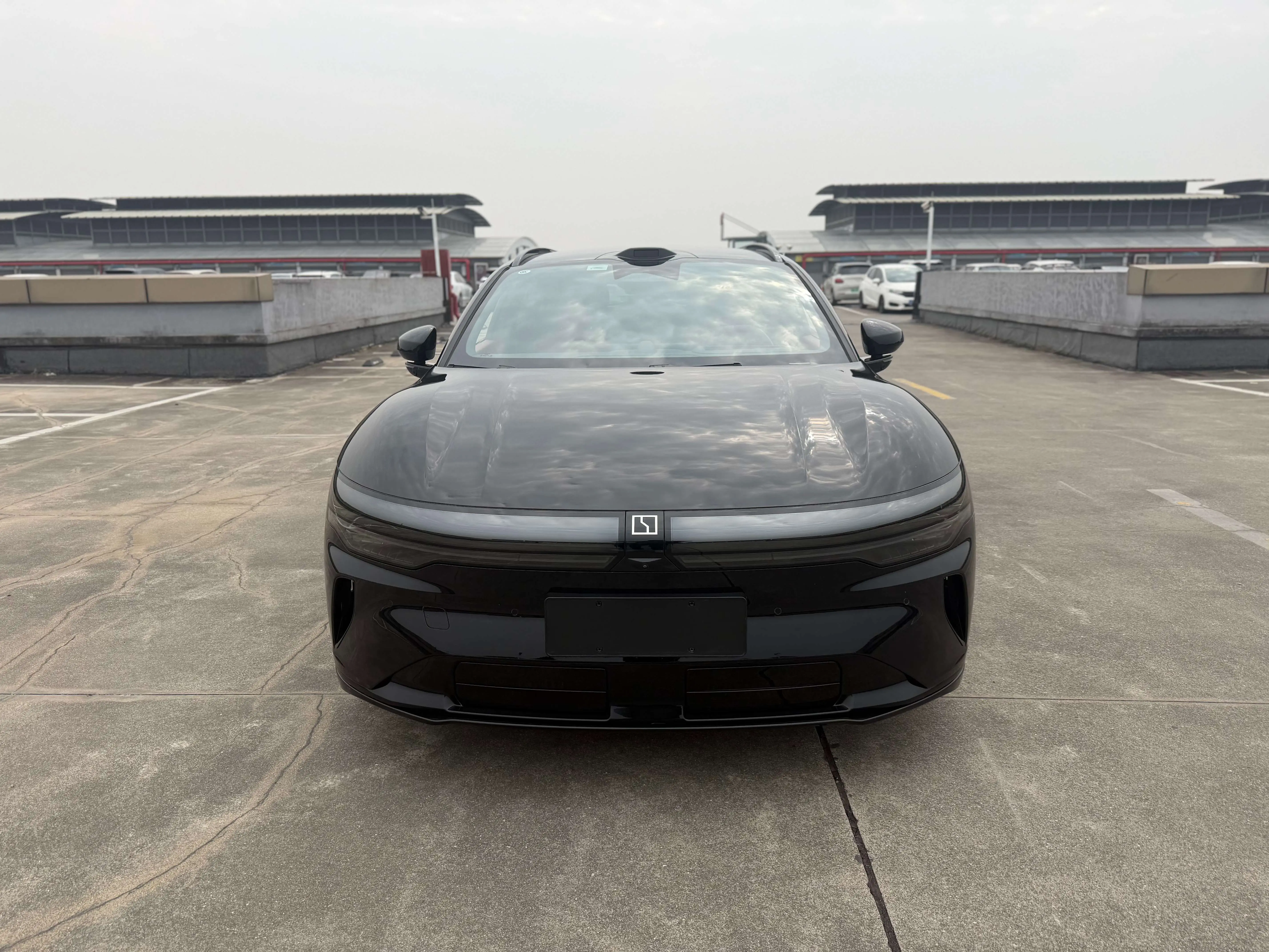 ZEEKR 007GT  из Китая