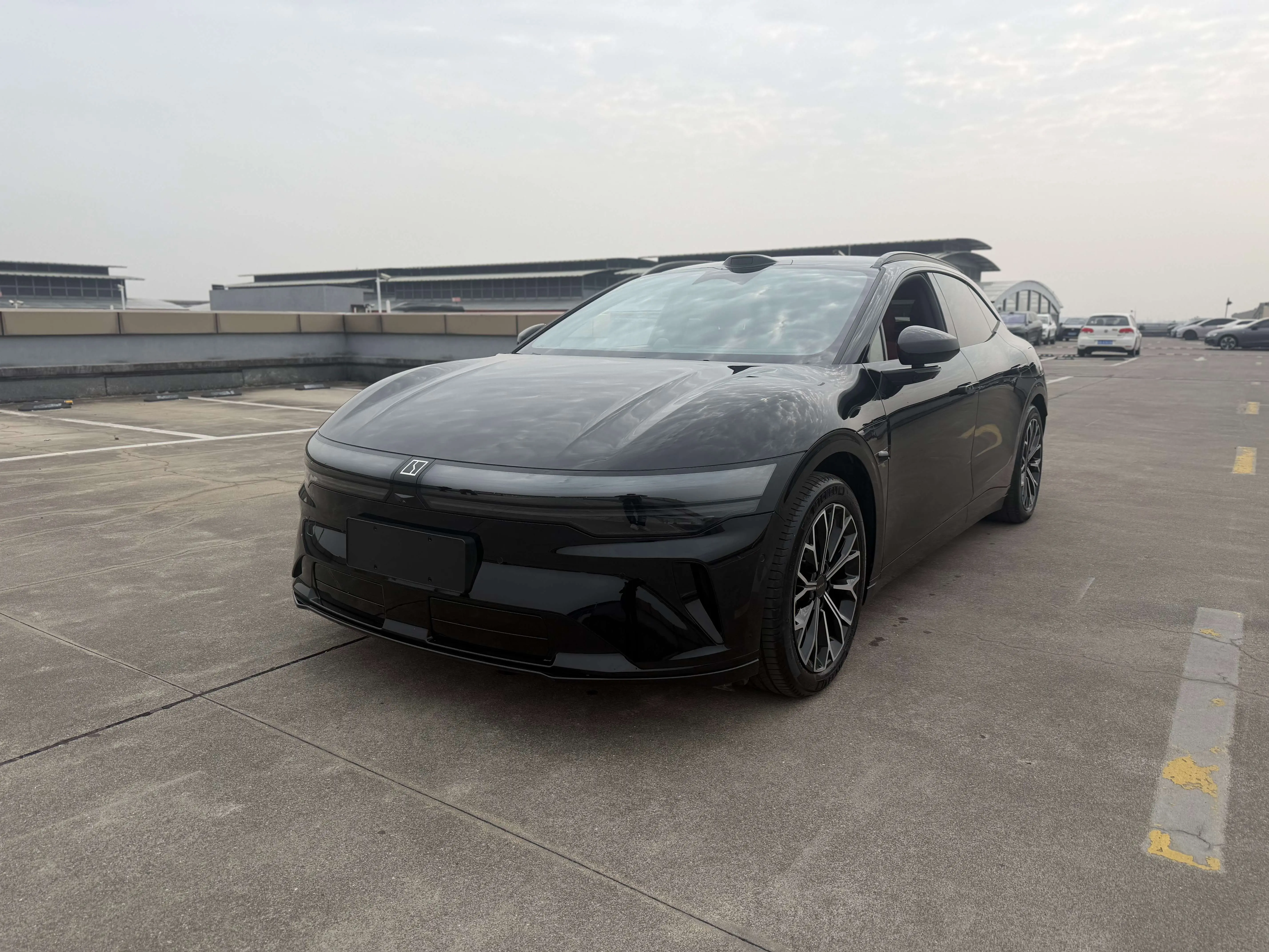 ZEEKR 007GT  из Китая