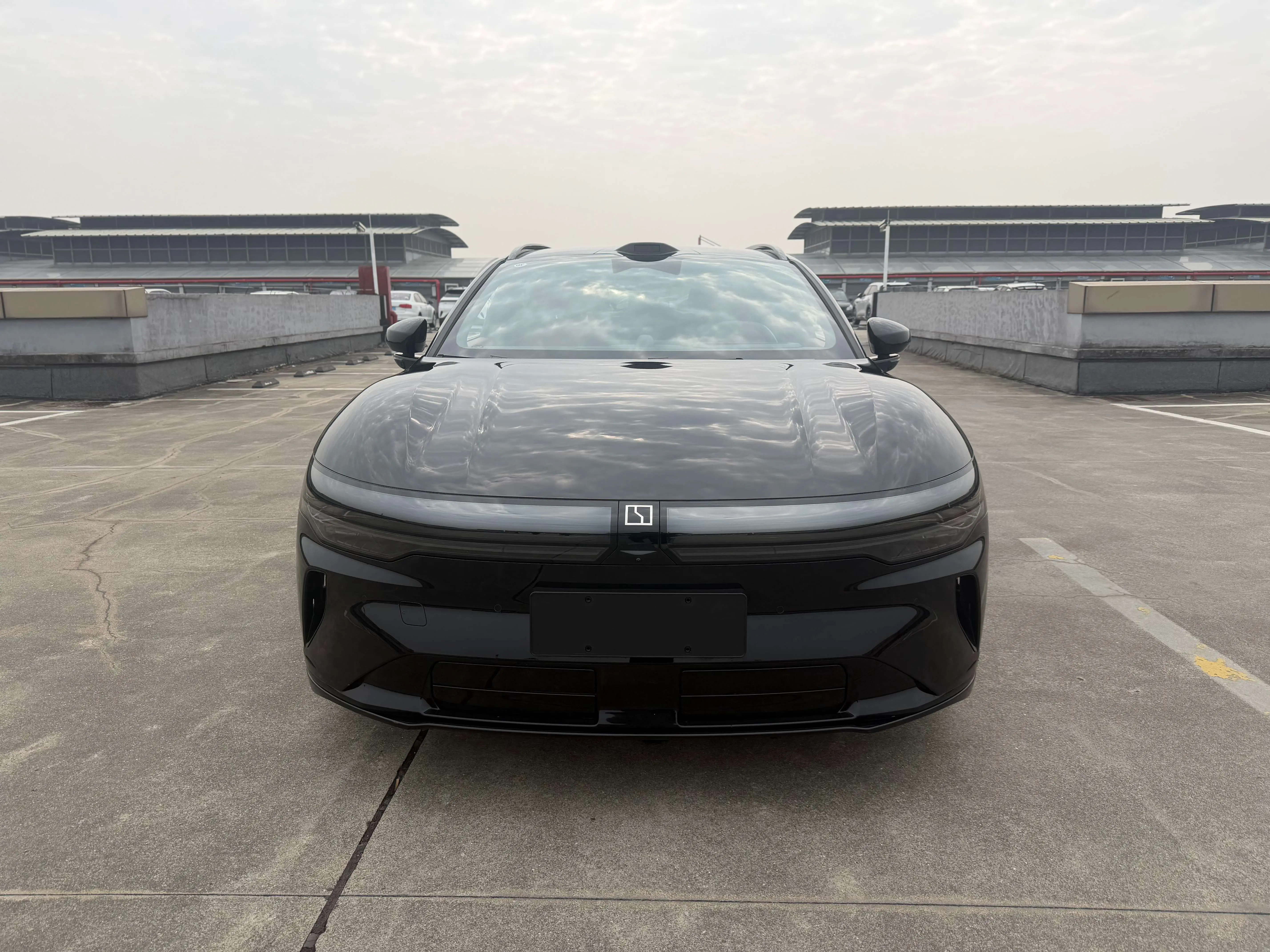 ZEEKR 007GT  из Китая