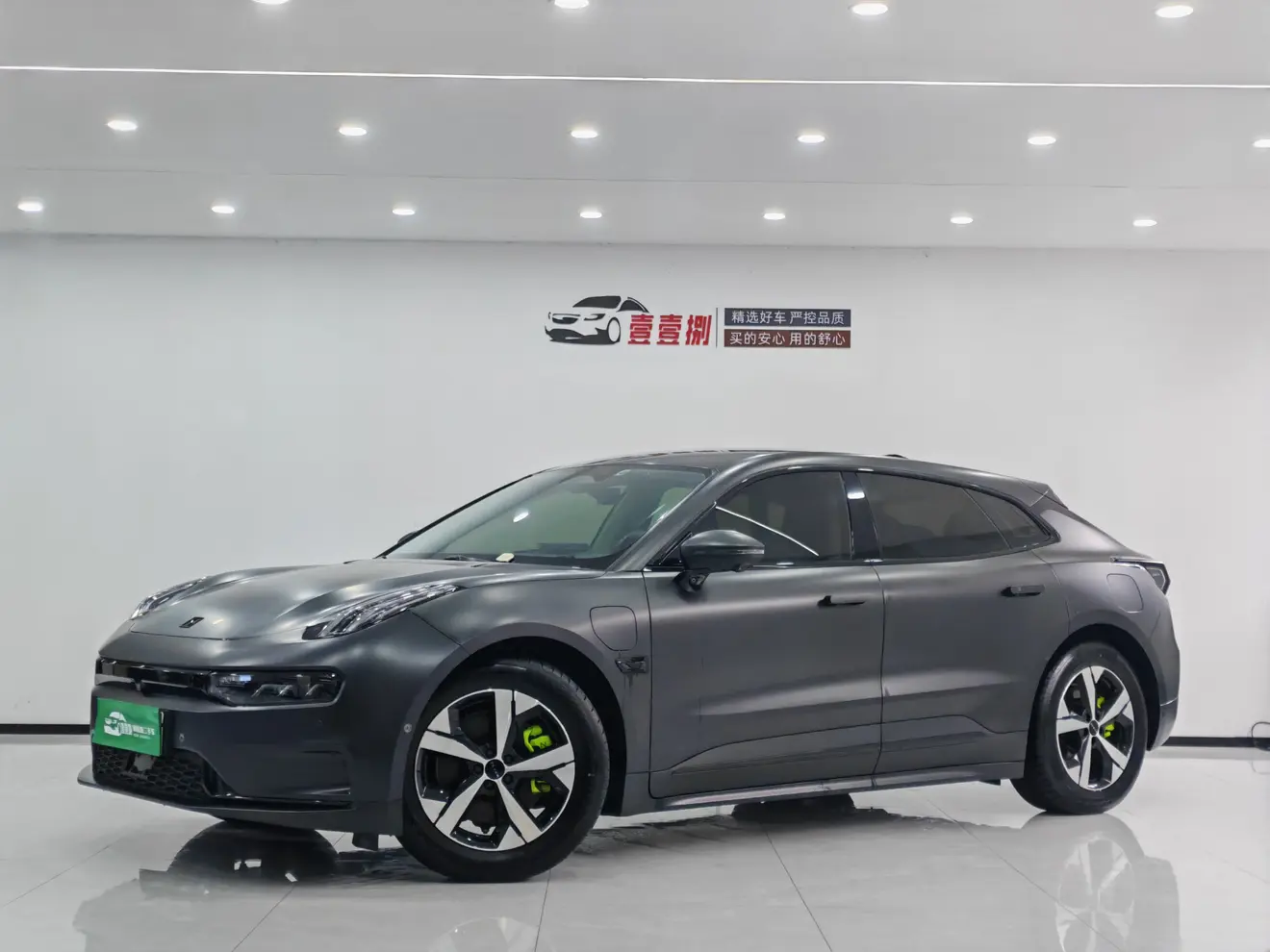 ZEEKR 001  из Китая