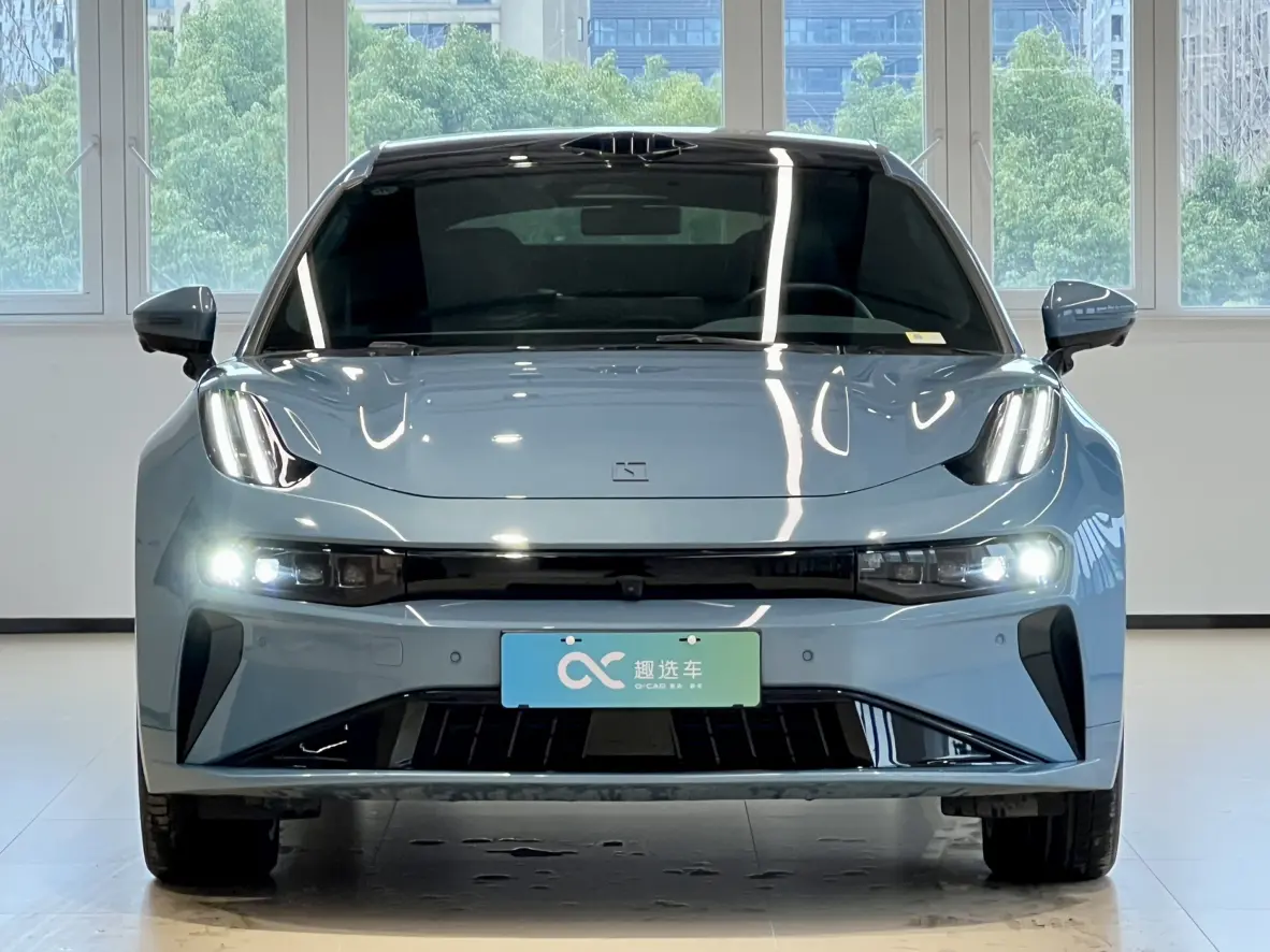 ZEEKR 001  из Китая