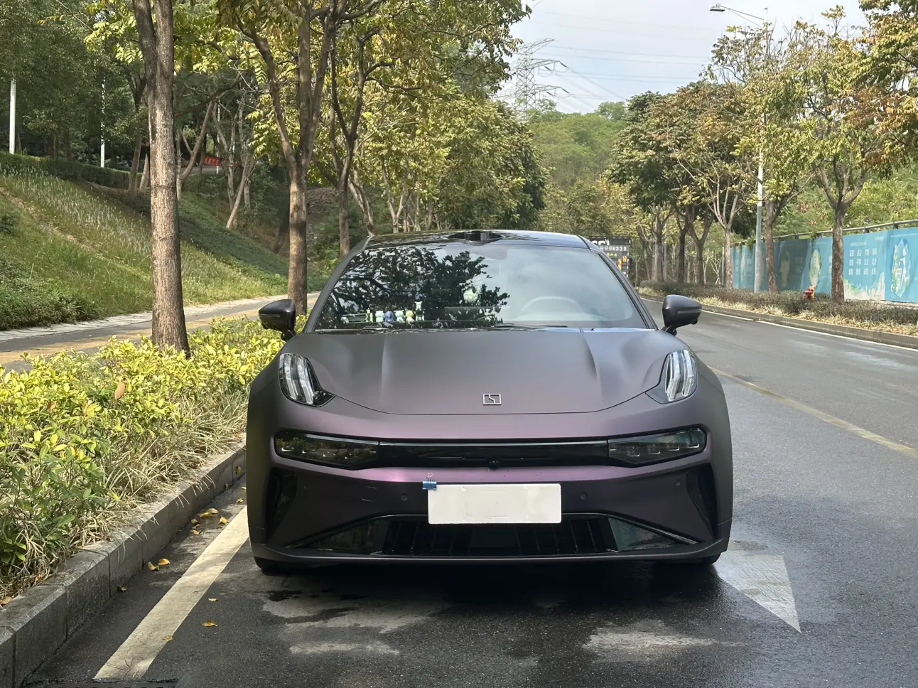 ZEEKR 001  из Китая