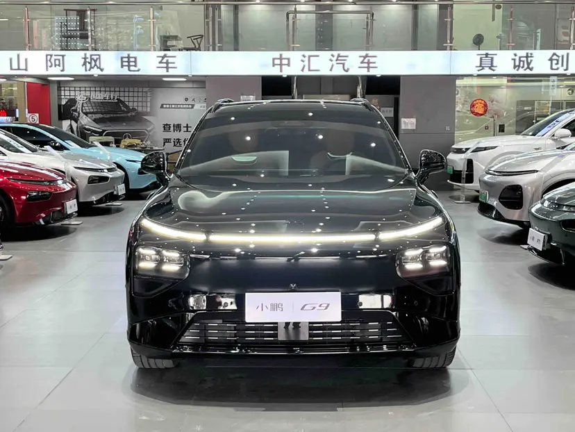 Xpeng G9  из Китая