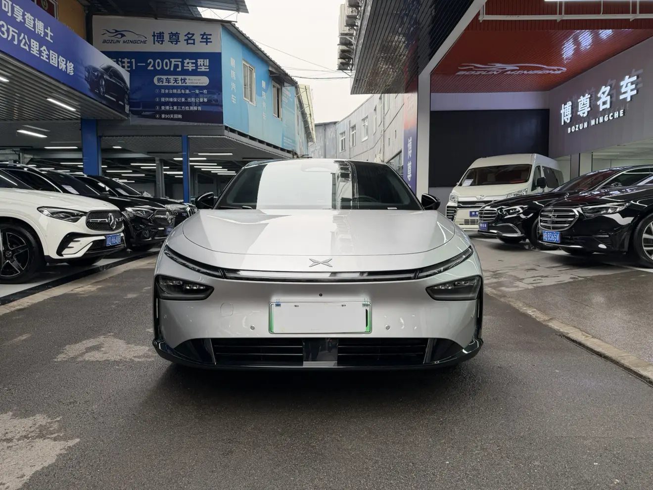 Xpeng P7+  из Китая