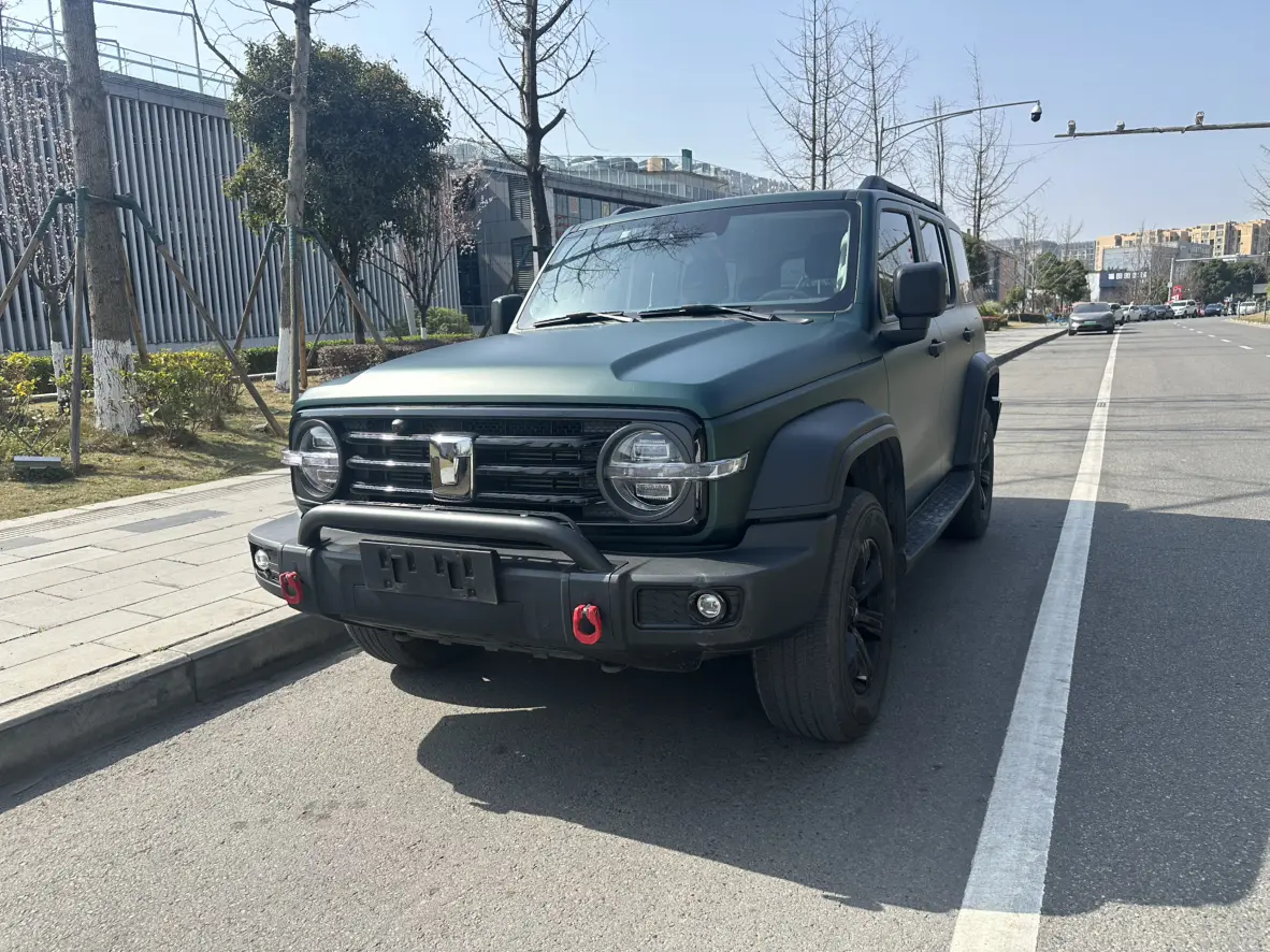 Tank 300  из Китая