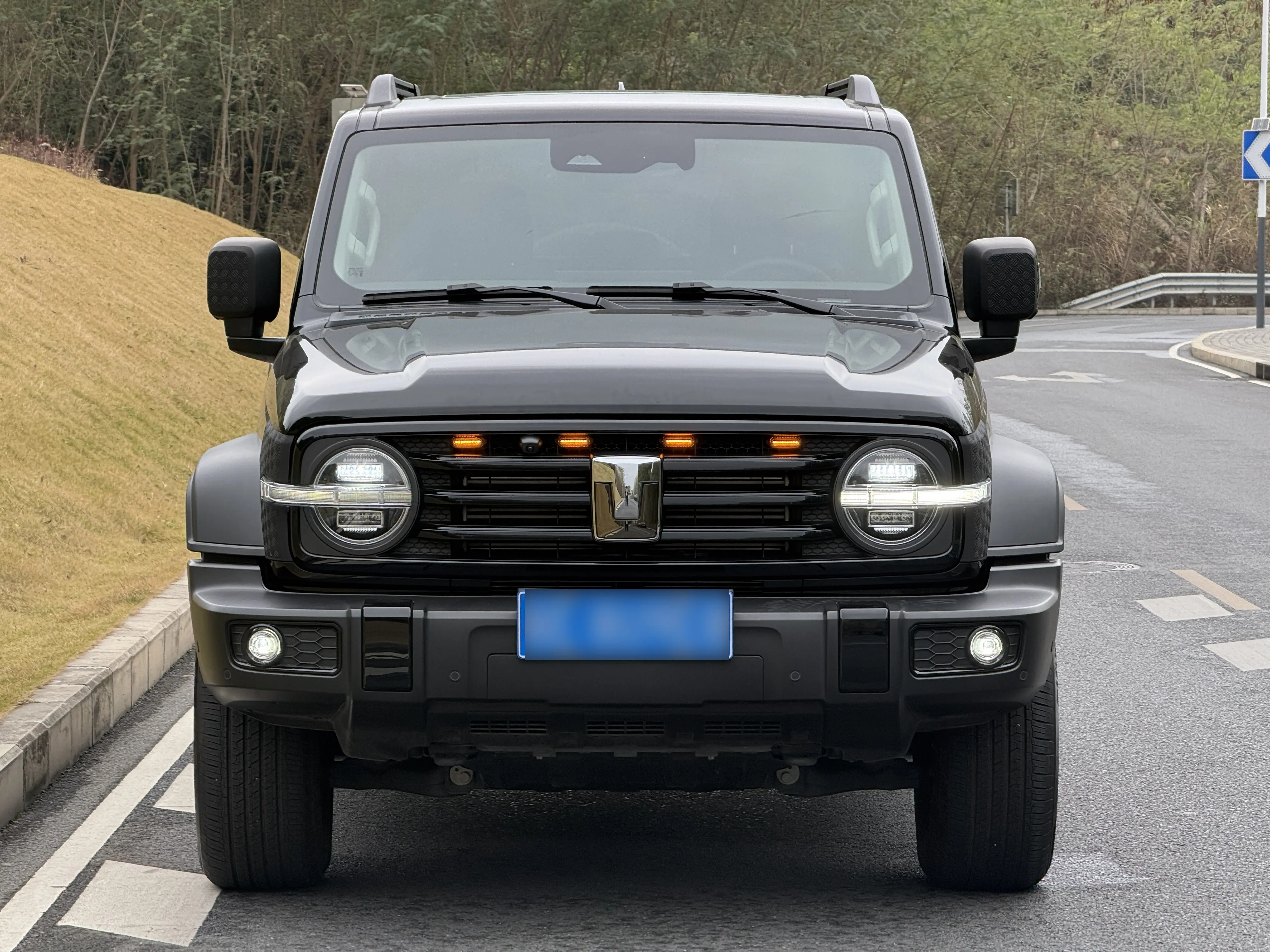 Tank 300  из Китая